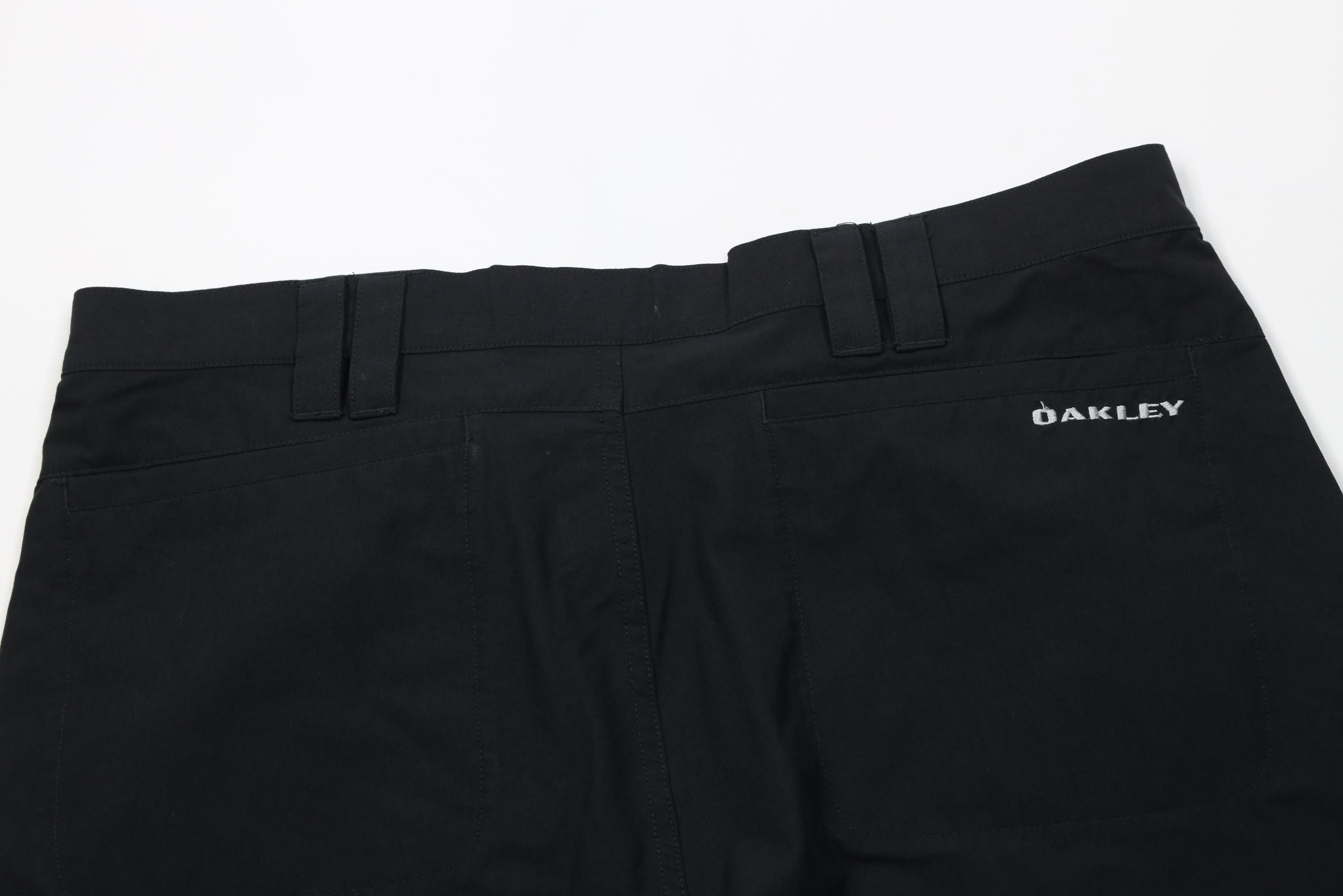 Oakley Vintage Y2K Oakley O Logo Baggy Fit Moto Shorts Black Size US 38 / EU 54 - 9 Thumbnail