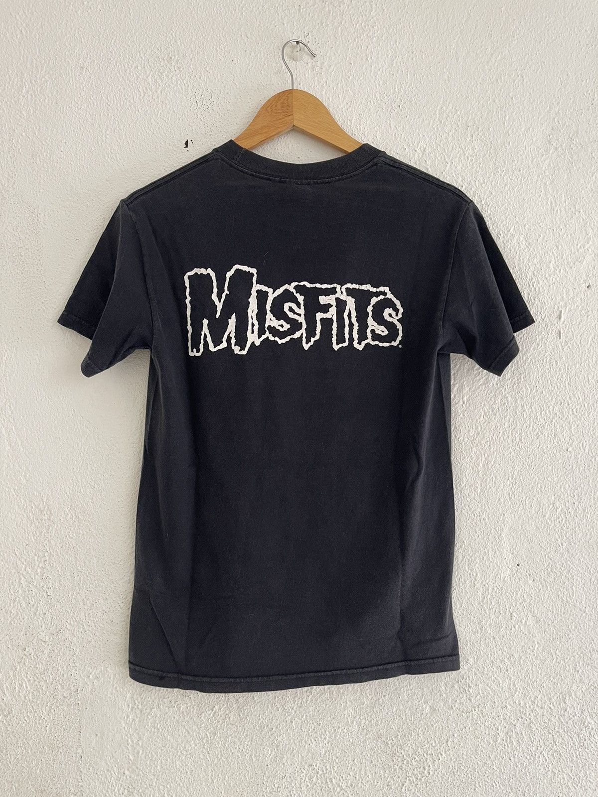 Band Tees × Vintage Vintage 2002 Misfits Earth AD Cinderblock Size US S / EU 44-46 / 1 - 3 Thumbnail