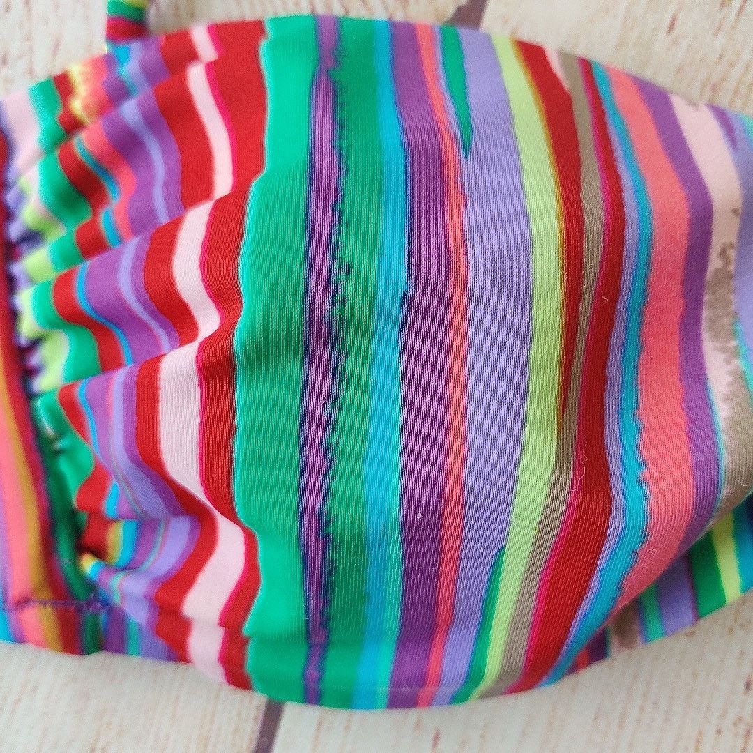 Victoria's Secret Victoria's Secret striped knotted bikini top sz XS Size ONE SIZE - 7 Thumbnail