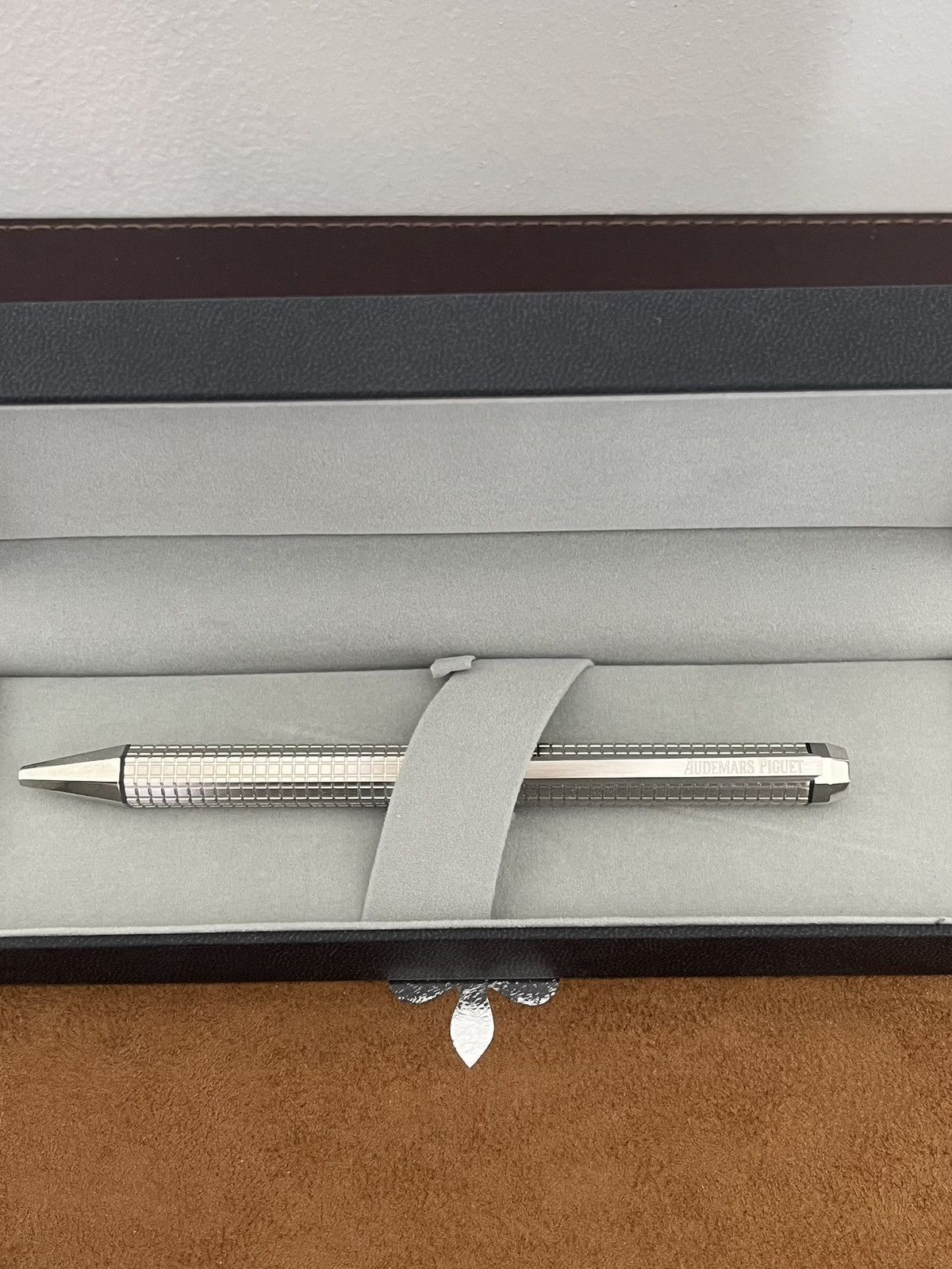 Audemars Piguet Patek Philippe Pen Size ONE SIZE - 3 Thumbnail