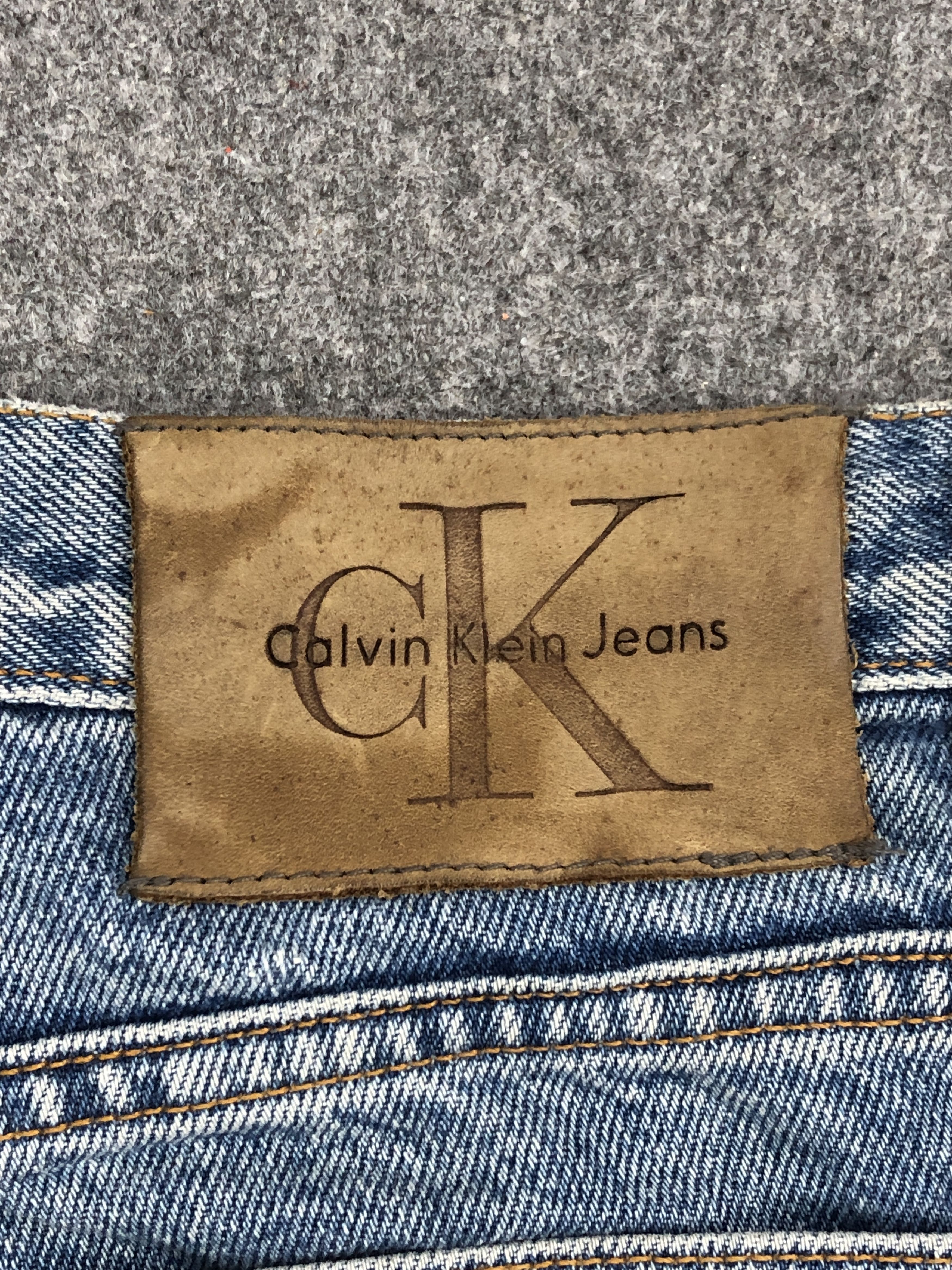 Calvin Klein Vintage Calvin Klein Faded Blue Jeans 34x30.5 S0024 Size US 34 / EU 50 - 5 Thumbnail