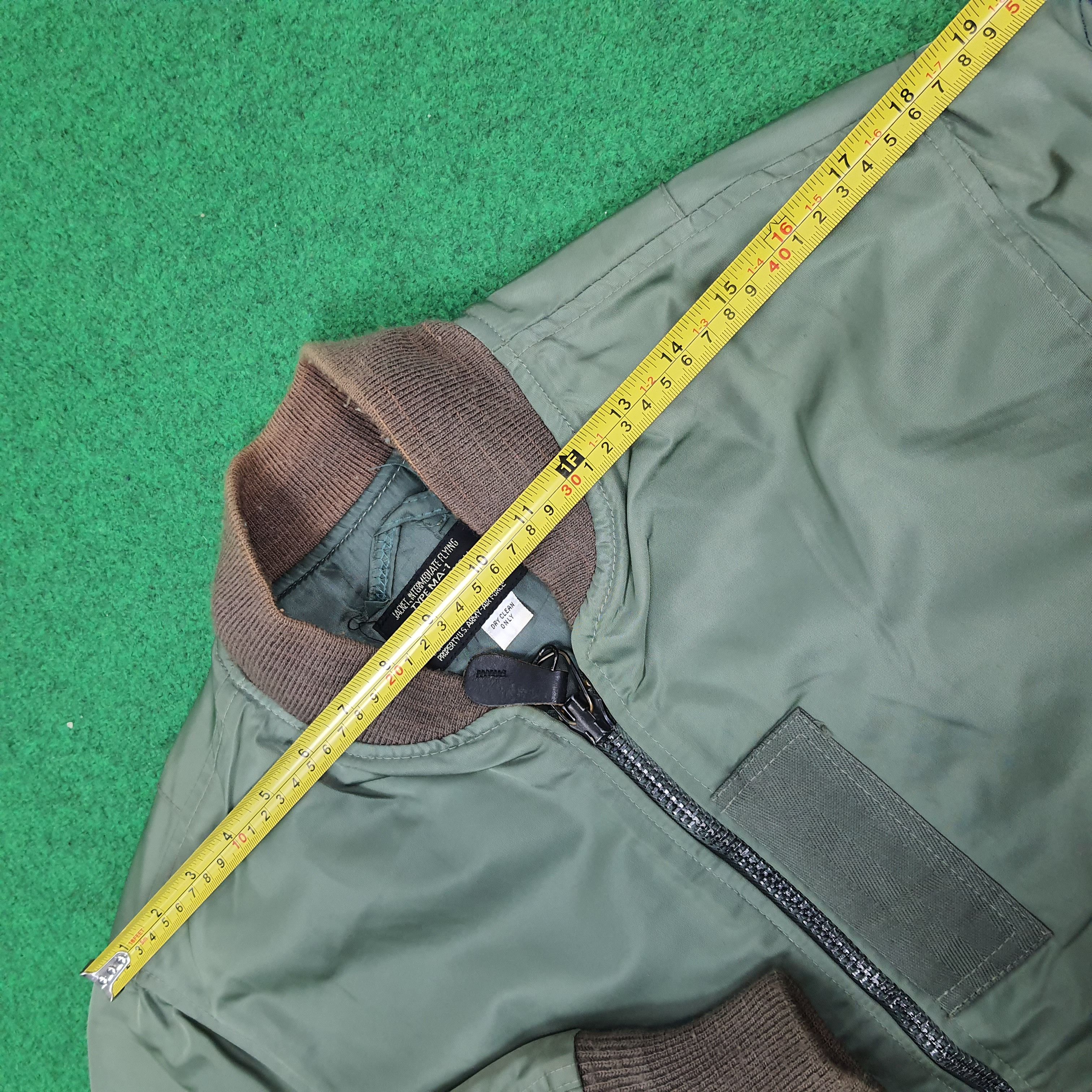 Vintage Vintage Classic MA-1 Flight Air Force Bomber Jacket C277N21 Size US L / EU 52-54 / 3 - 8 Thumbnail