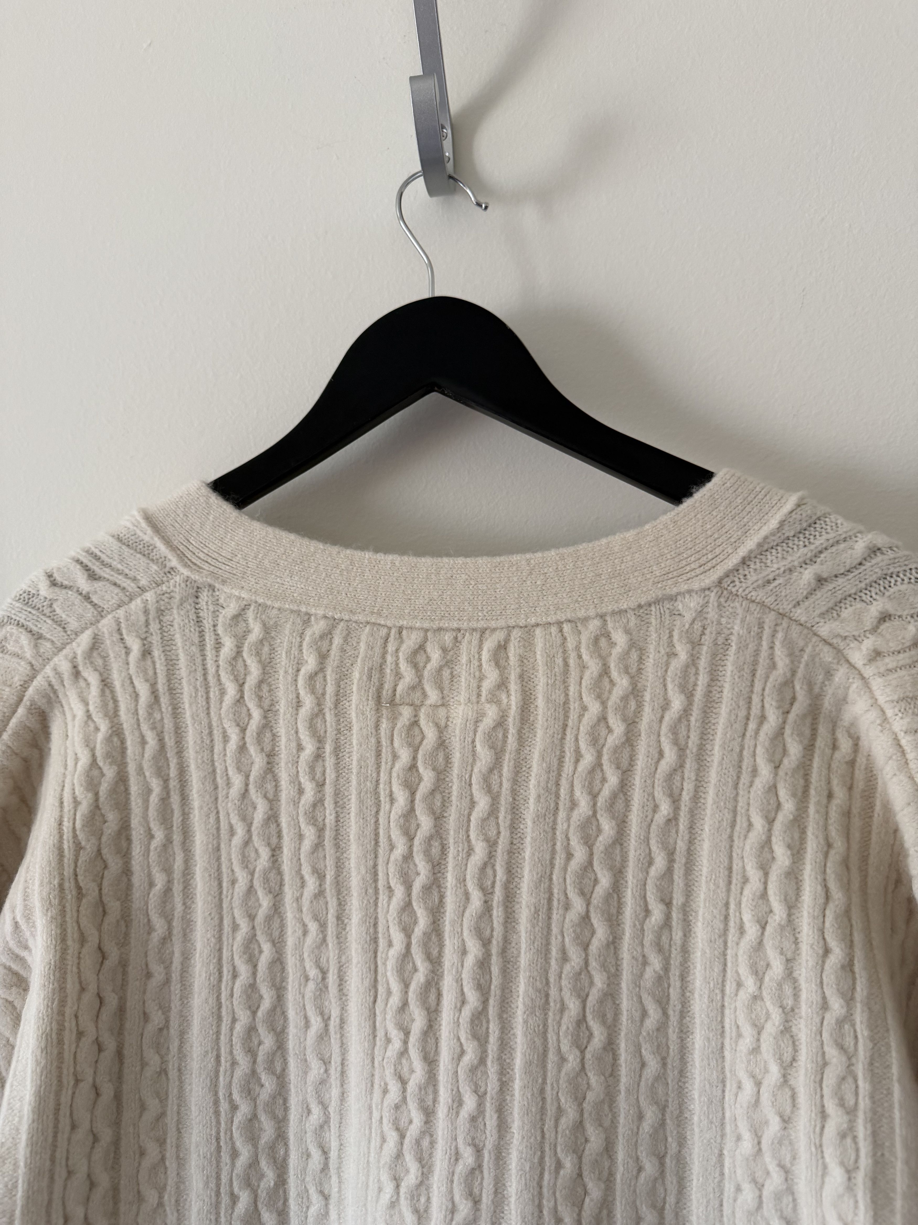 MM6 MM6 Maison Margiela Cable Knit Cardigan in Cream Size US L / EU 52-54 / 3 - 7 Thumbnail