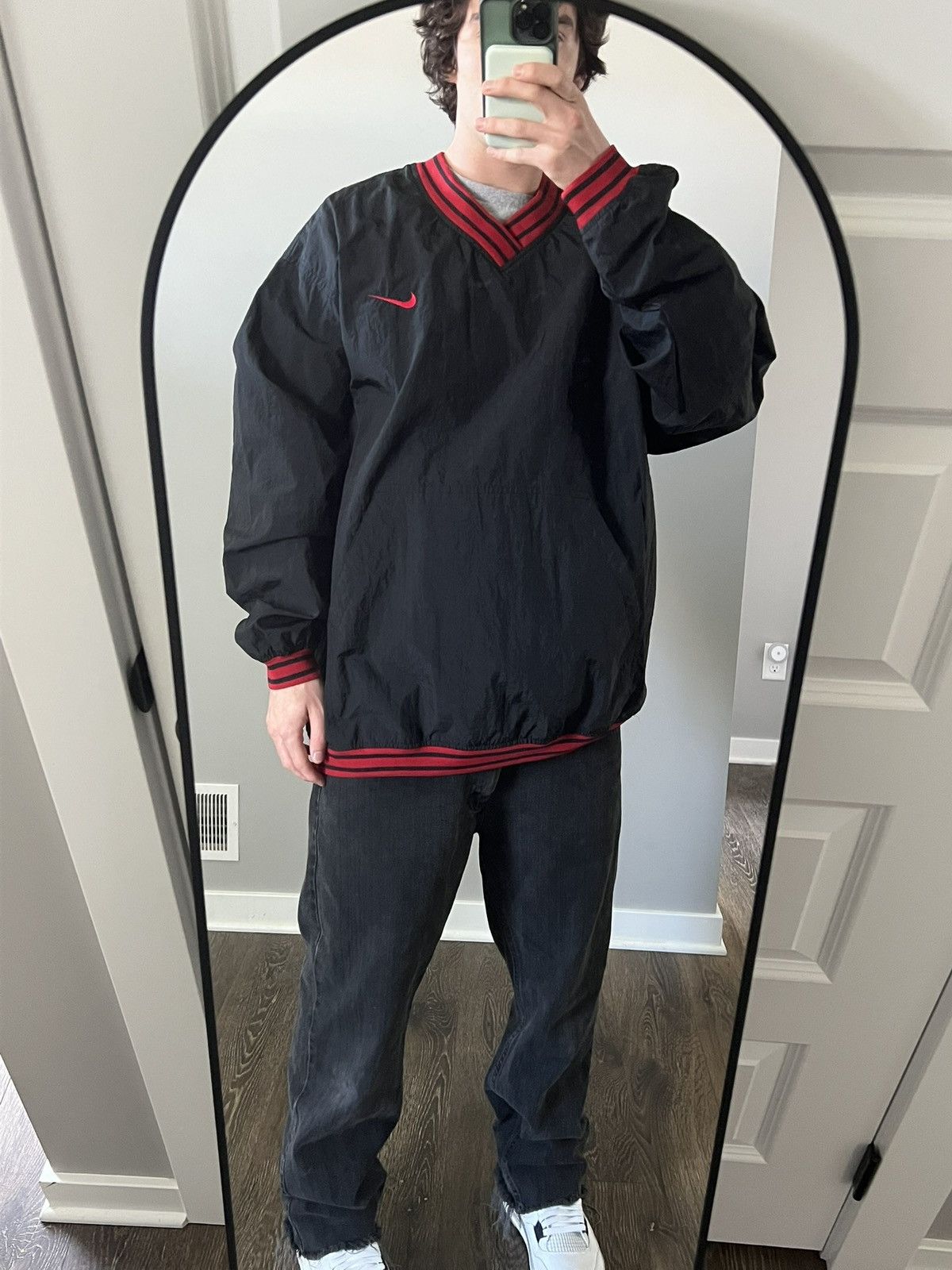 Nike Vintage 90’s Nike Crewneck Windbreaker Black/Red Size US XXL / EU 58 / 5 - 7 Thumbnail