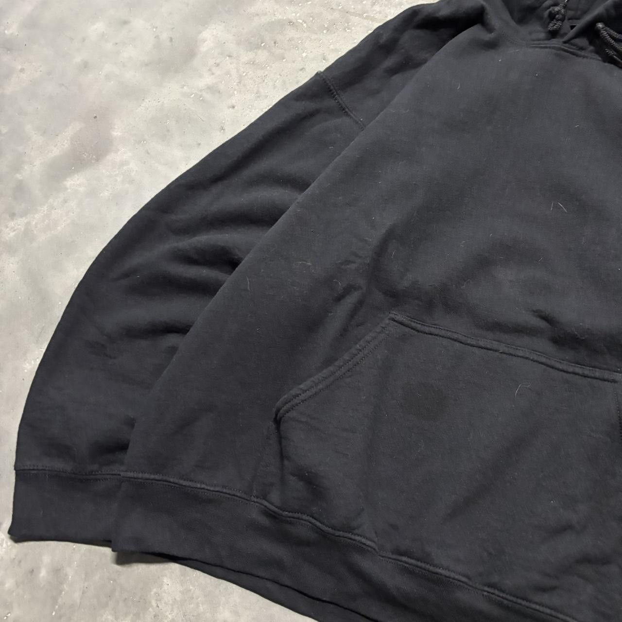 Russell Athletic × Vintage Crazy Vintage Y2K/2000s Black Blank Russell Style Essential Hoodie! Size US L / EU 52-54 / 3 - 3 Thumbnail