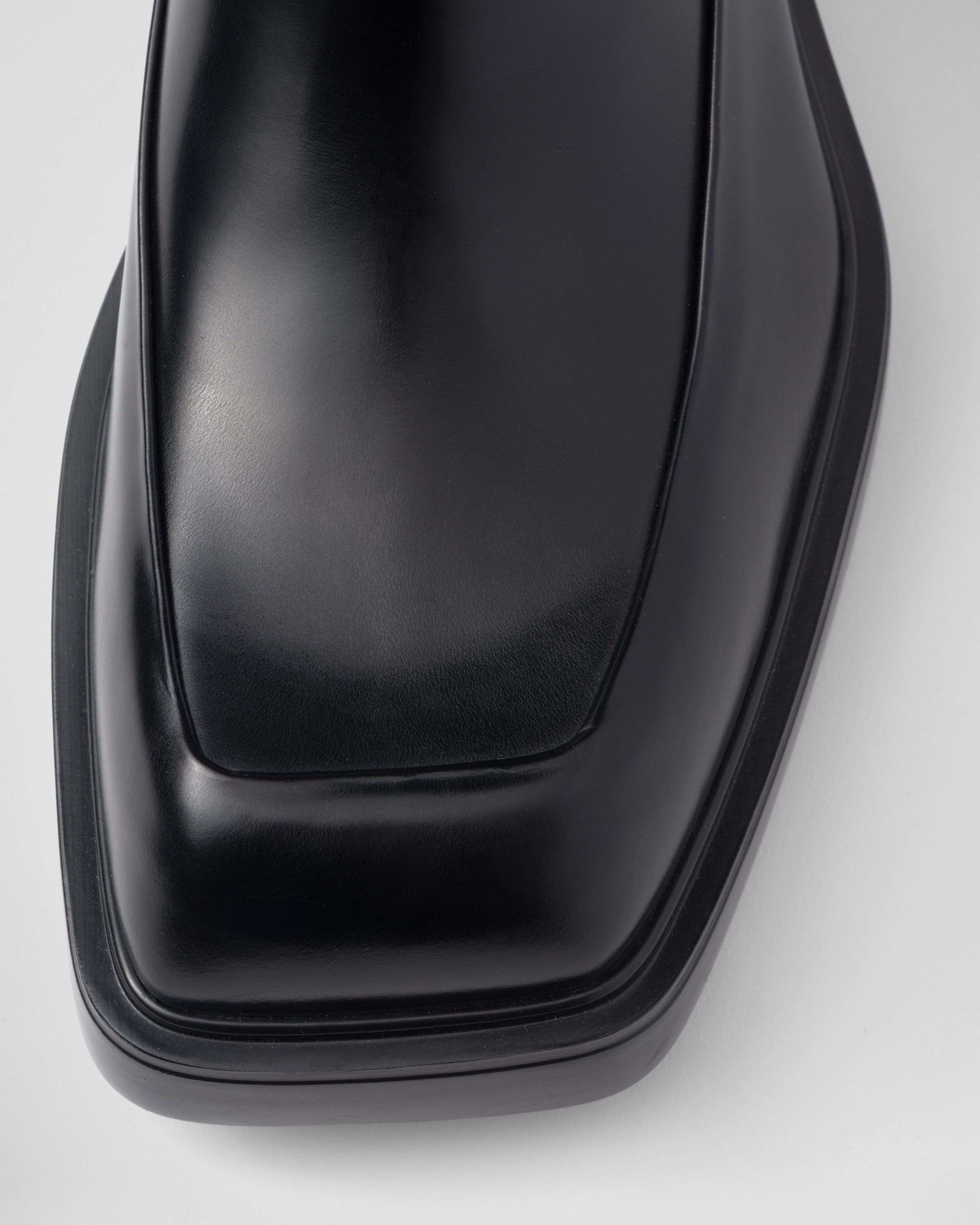 Prada o1mt1gz0225 Brushed Chelsea Boots in Black Size US 7 / EU 40 - 7 Thumbnail