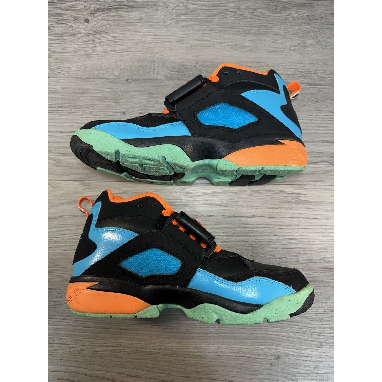 Nike Nike Air Diamond Turf Black Total Orange - Size 9 Size US 9 / EU 42 - 3 Thumbnail