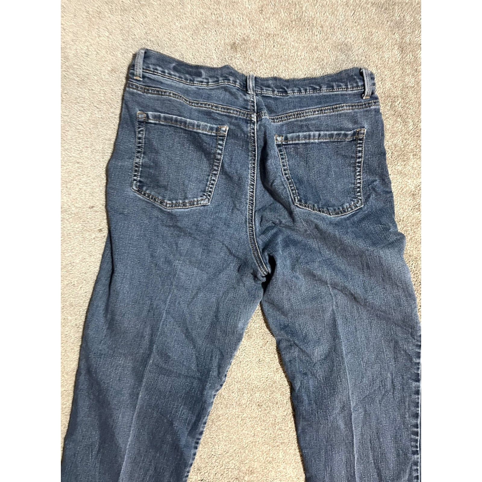 Gloria Vanderbilt Gloria Vanderbilt Jeans Womens 14 Short Amanda Straight Denim Medium Wash EUC Size 36" / US 14 / IT 50 - 4 Thumbnail