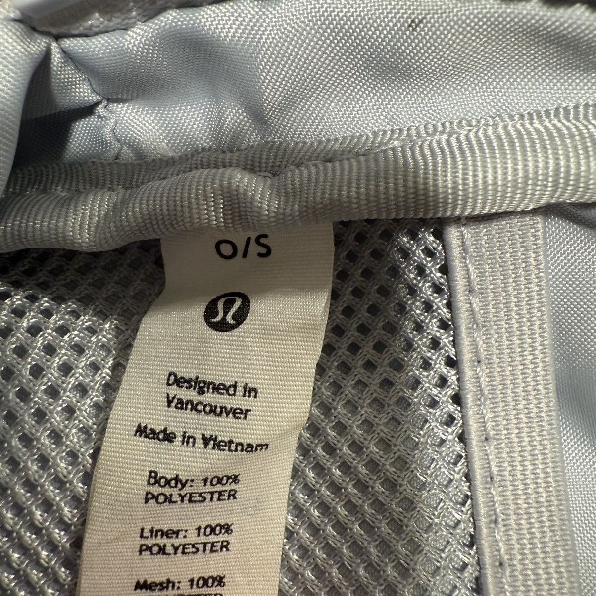 Lululemon Lululemon Belt Bag Crossbody Starlight Camo Everywhere READ Size ONE SIZE - 9 Thumbnail