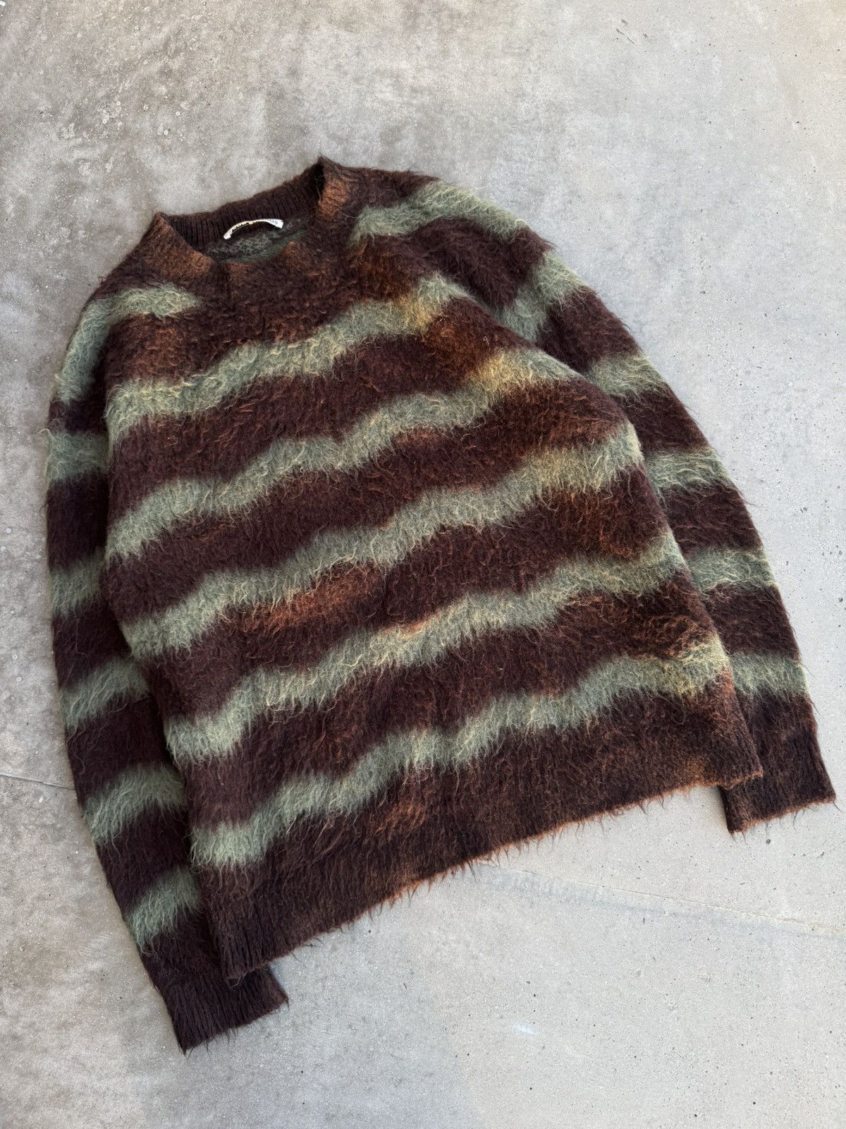 Acne Studios Acne Studios Mohair Alpaca Fuzzy Sweater Knit Hype designer Size US L / EU 52-54 / 3 - 1 Thumbnail