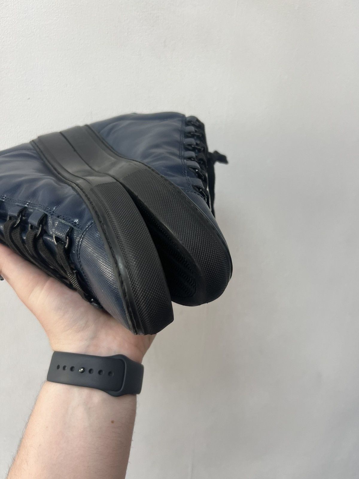 Balenciaga Balenciaga Arena Low Navy Blue Cracked Leather Sneakers Size US 8 / EU 41 - 11 Thumbnail