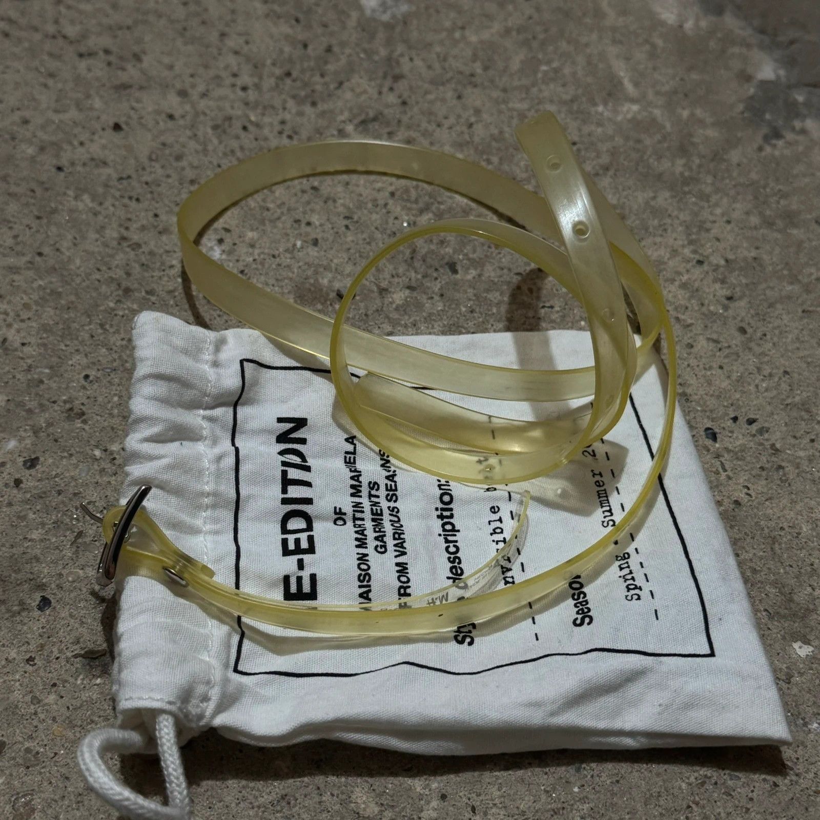 H&M × Maison Margiela Maison Margiela x H&M invisible belt Size ONE SIZE - 2 Thumbnail