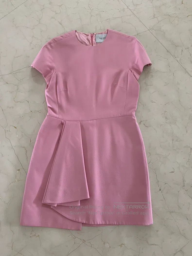 Valentino Valentino Temperament dress Size L / US 10 / IT 46 - 1 Thumbnail