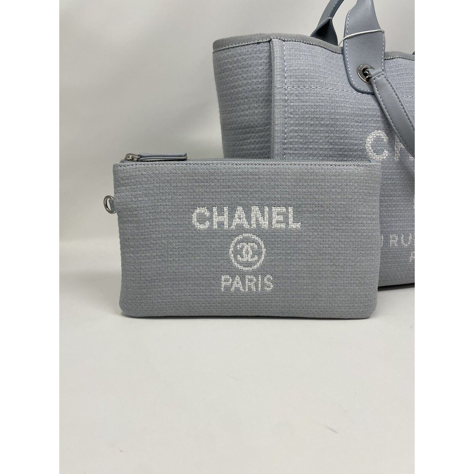 Chanel 22S CHANEL Deauville Small Grey Blue mixed Fibers Tote Bag Size ONE SIZE - 3 Thumbnail
