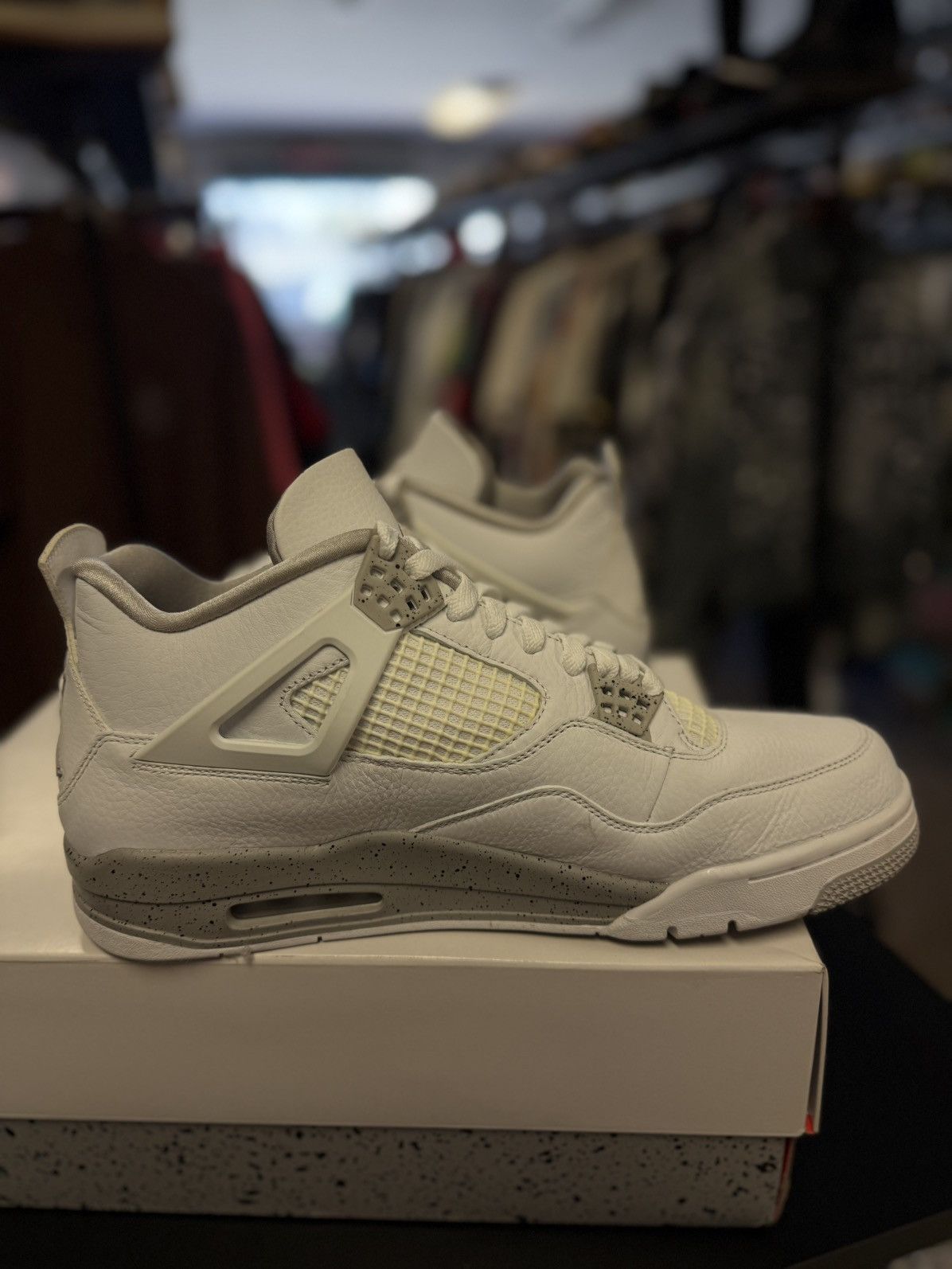 Jordan Brand × Nike Jordan 4 White Oreo 2021 (CT8527-100) Size 12 W Box Size US 12 / EU 45 - 6 Thumbnail