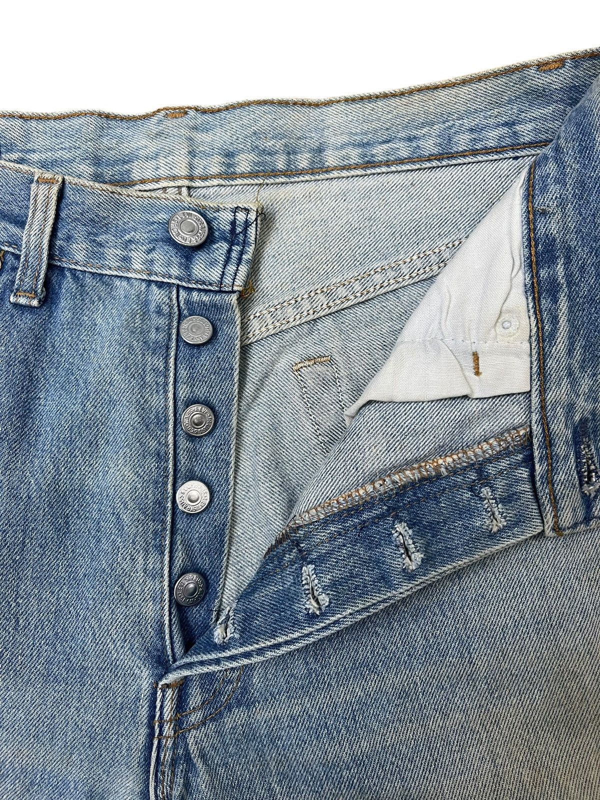 Levi's Vintage Levi’s 501 Distressed Jeans Straight Cut Size US 29 - 6 Thumbnail