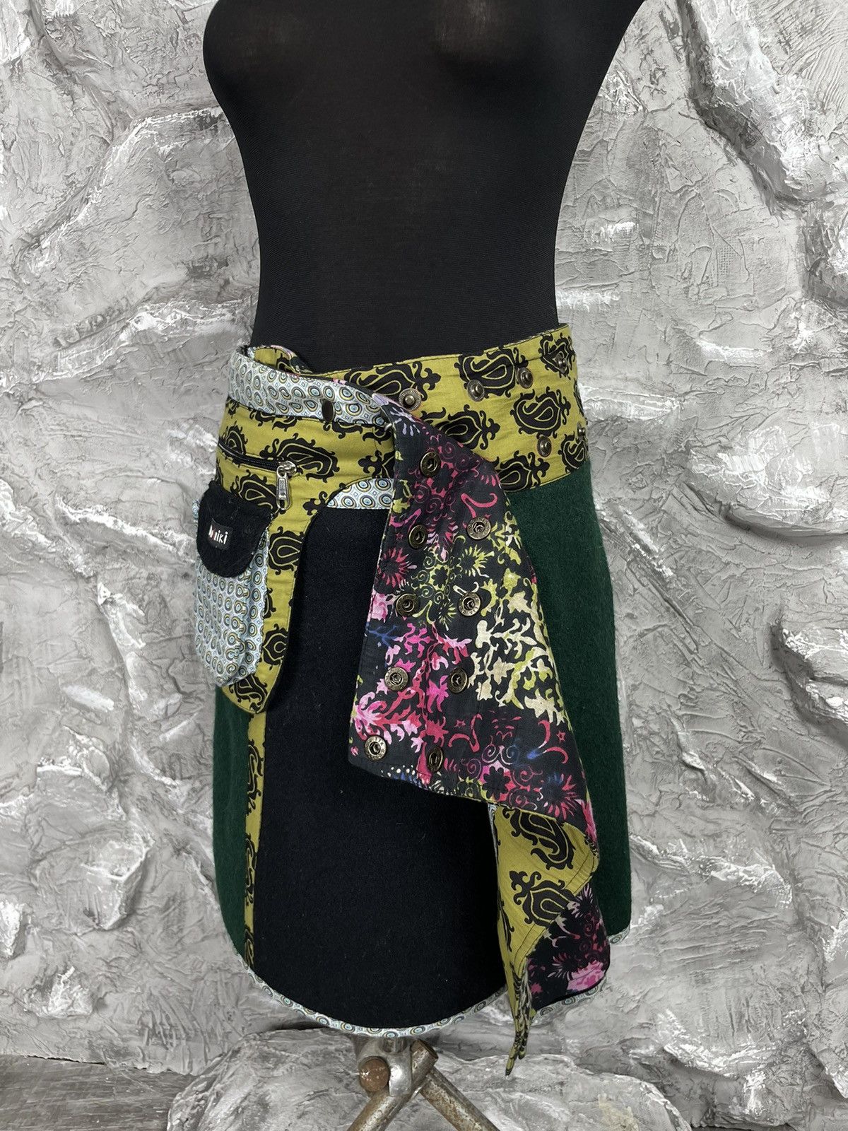 Japanese Brand 2000s Y2K Rivets Tweed Wrap Midi Skirt With Pocket Size 30" / US 8 / IT 44 - 5 Thumbnail