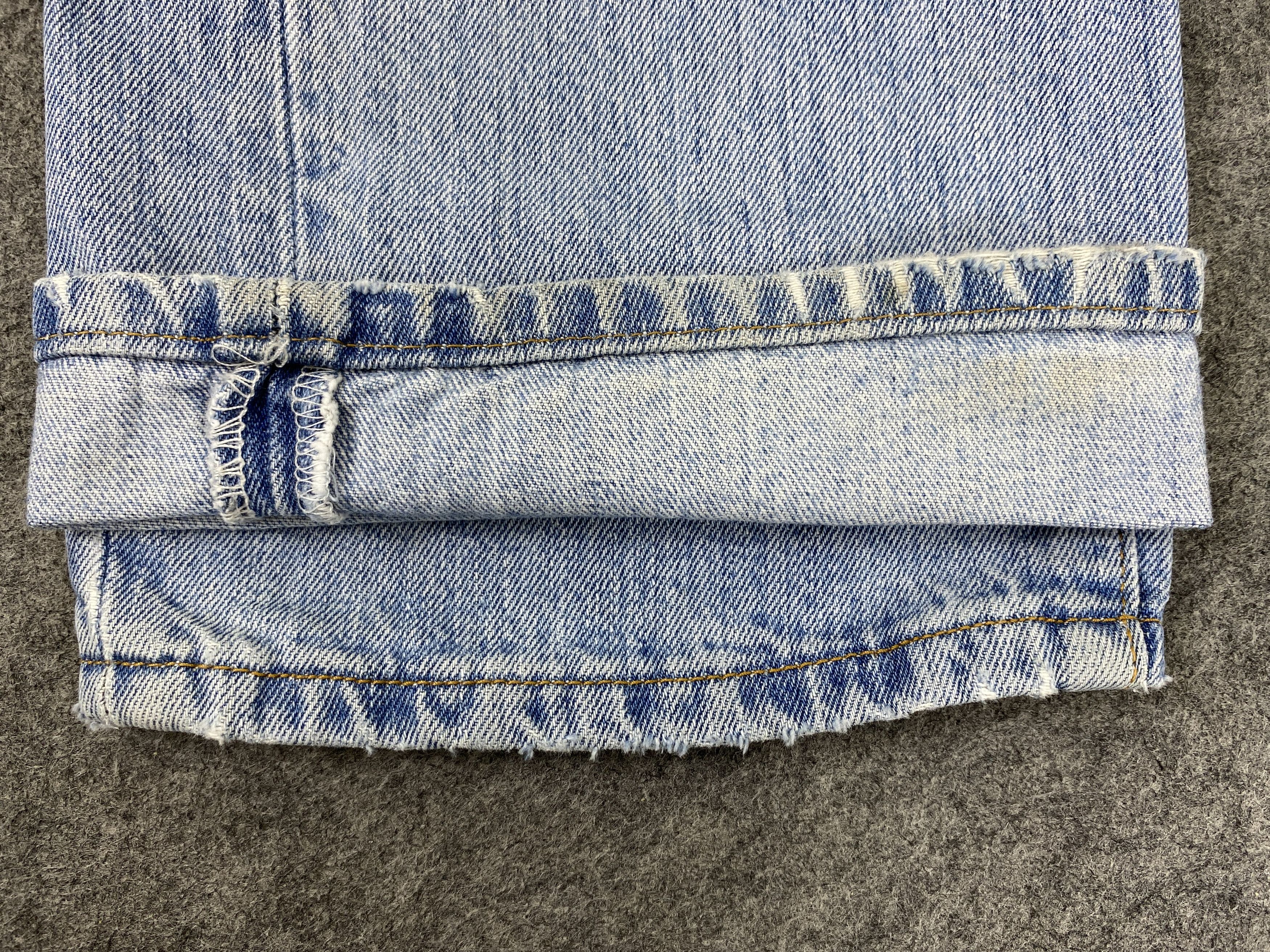 Japanese Brand Light Blue Wash Vintage Levi's 501 Jeans 36x32 Denim -JN2430 Size US 36 / EU 52 - 15 Thumbnail
