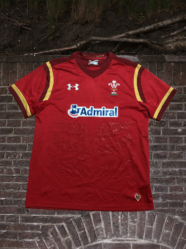 Under Armour Vintage Under Armour Wales Rugby Shirt Red Admiral Size US M / EU 48-50 / 2 - 1 Thumbnail