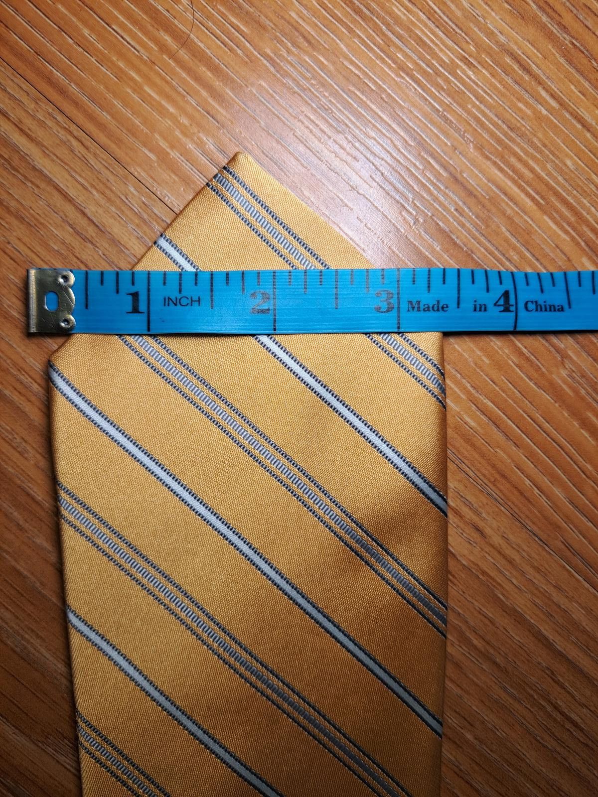 Brooks Brothers Brooks Brothers Silk Tie Yellow Blue Striped Woven in Italy Size ONE SIZE - 7 Thumbnail