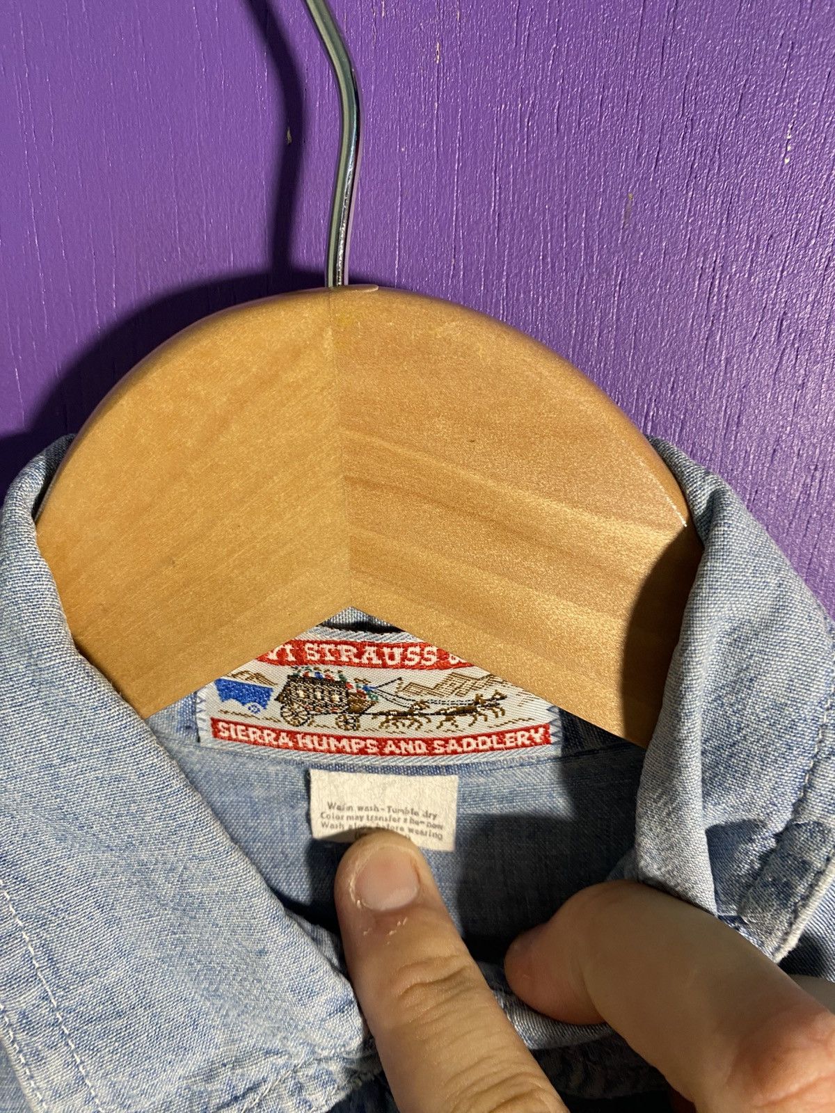 Levi's × Vintage Vintage 90s Levi’s denim style Pearl snap shirt Size US M / EU 48-50 / 2 - 4 Thumbnail