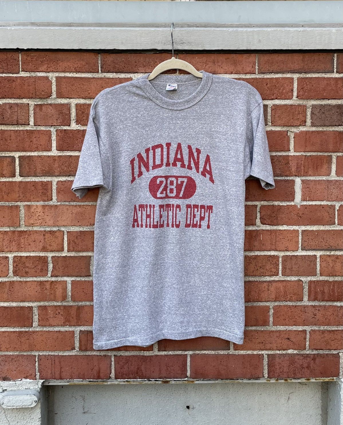 Champion Vintage 80s Champion Indiana University Athletic Dept TShirt Size US L / EU 52-54 / 3 - 1 Thumbnail