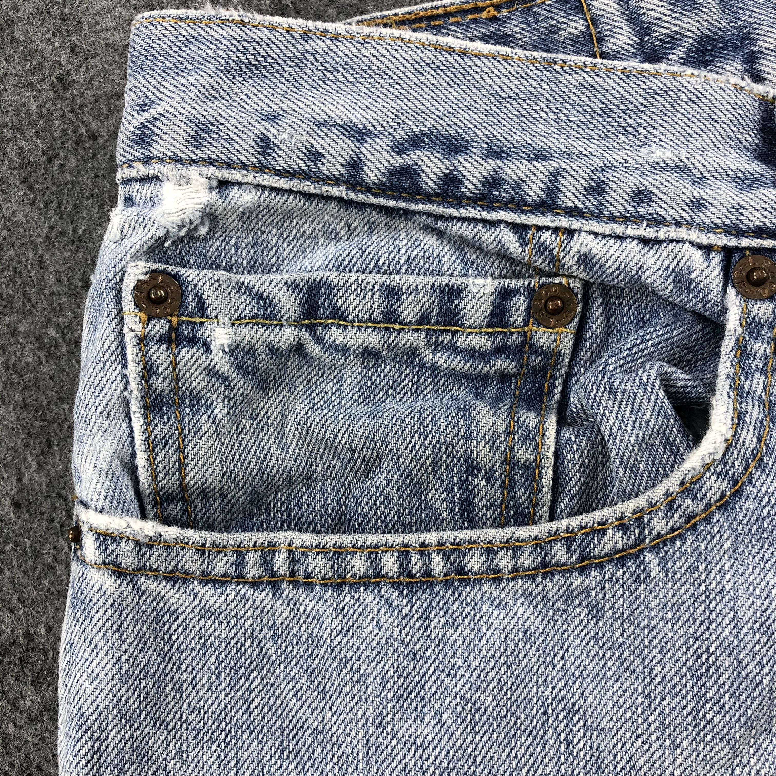Levi's Vintage Blue Wash Levis 550 Jeans-J1620 Size US 39 - 11 Thumbnail