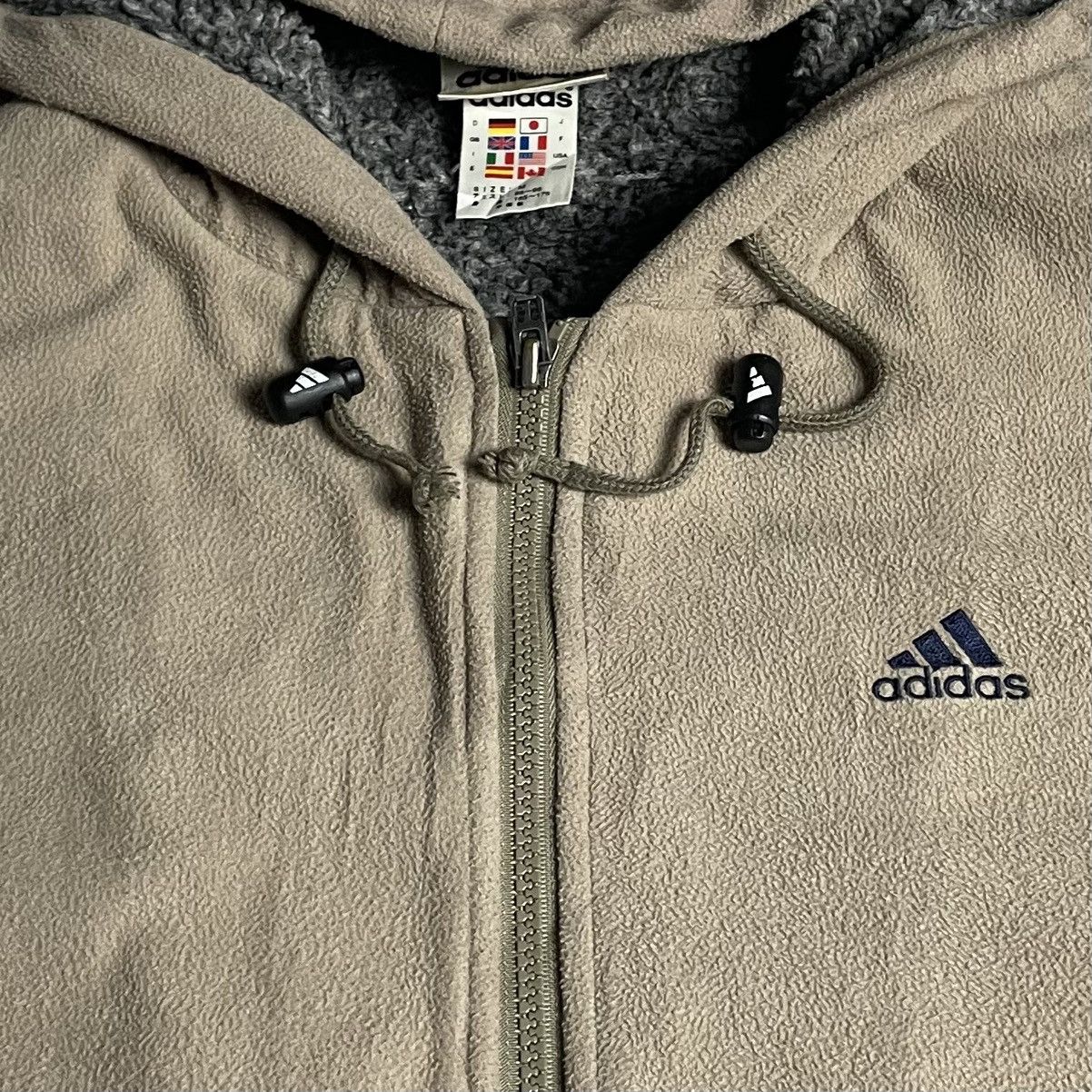 Adidas × Vintage 🇯🇵 VINTAGE ADIDAS EMBROIDERED LOGO SPELL OUT HOODIE SWEATER Size US M / EU 48-50 / 2 - 16 Thumbnail