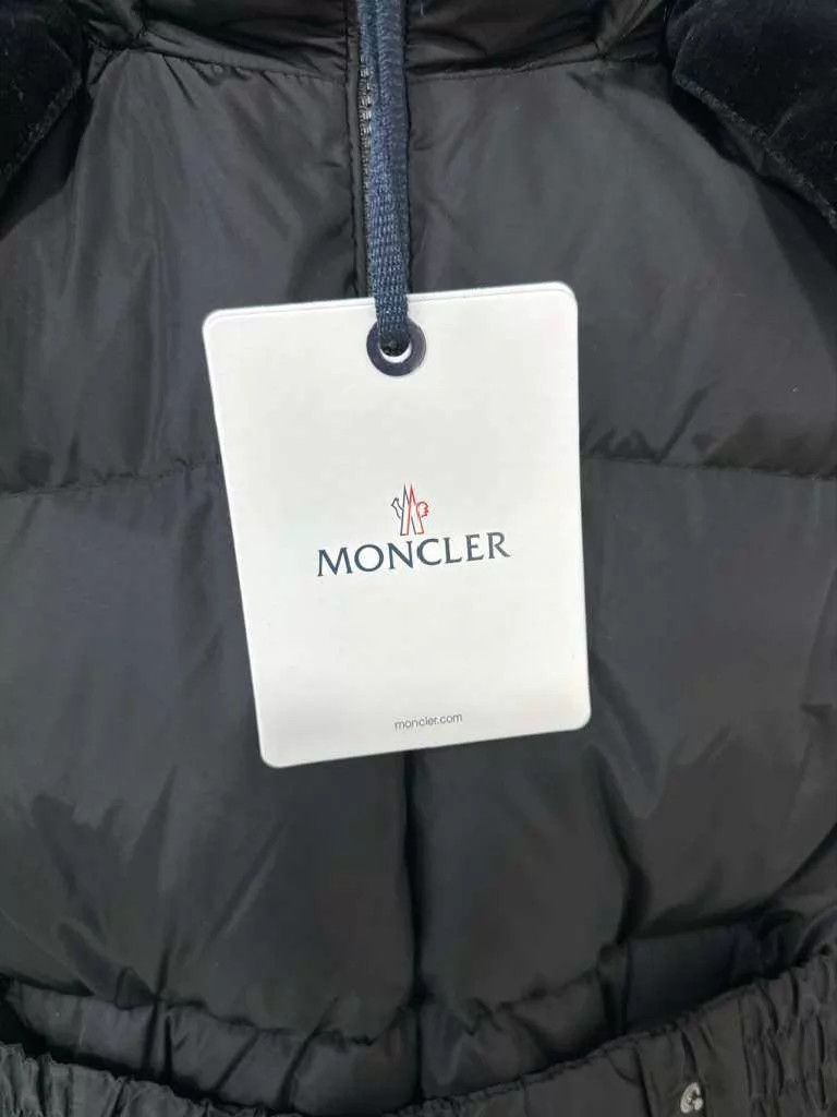 Moncler Moncler women's black logo-belted waisted down jacket Size XXS / US 00 / IT 34 - 6 Thumbnail
