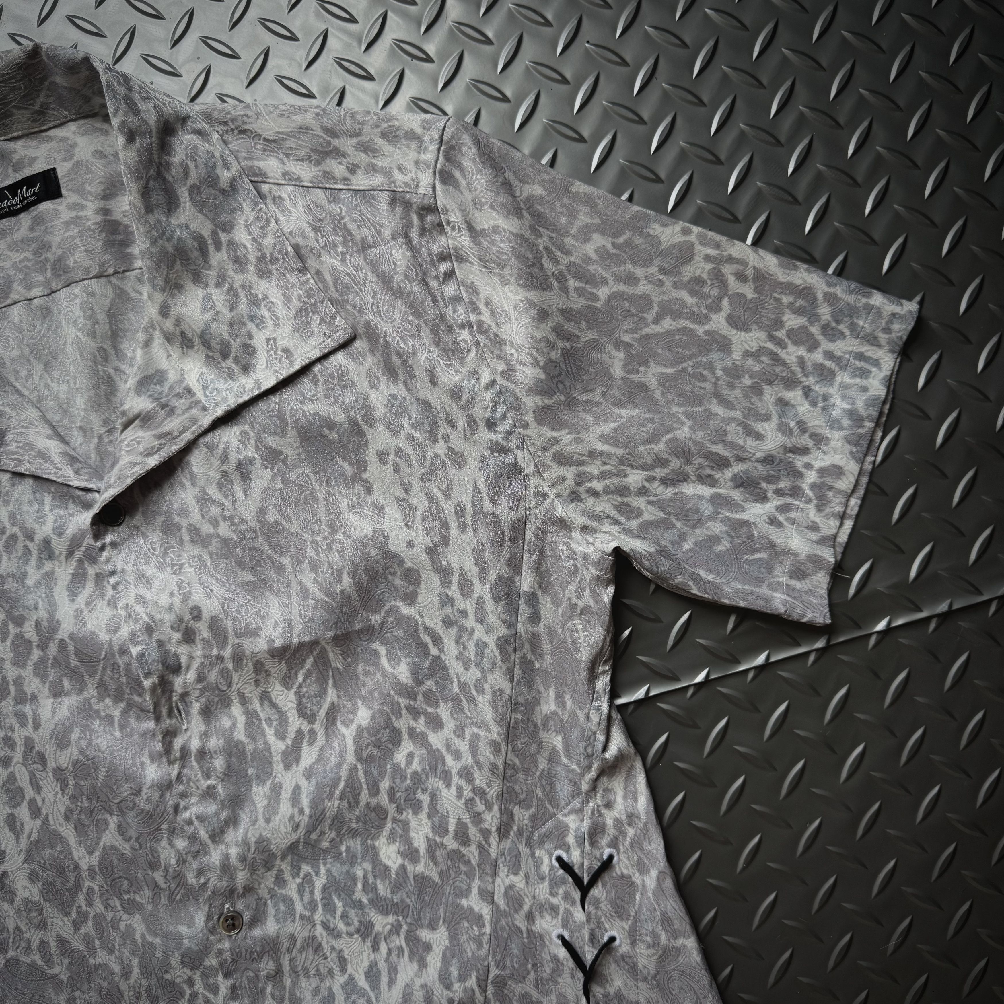 Tornado Mart Tornado Mart Lace-Up Pattern Shirt (Archive / Y2K) Size US L / EU 52-54 / 3 - 5 Thumbnail