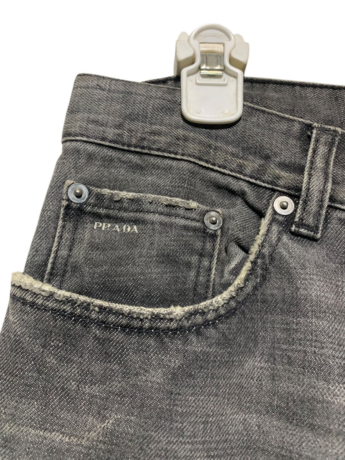 Prada Vtg Prada classic fit distressed jeans washed grey (Re-size) Size US 32 / EU 48 - 3 Thumbnail