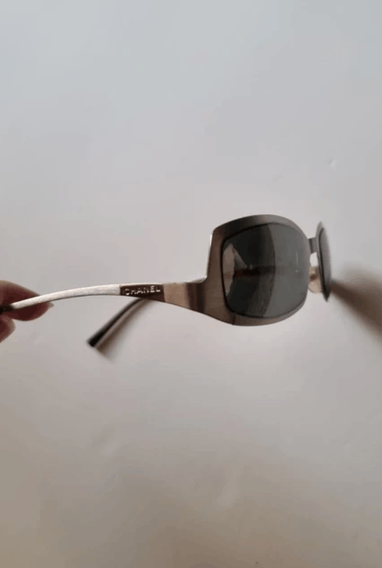 Chanel Chanel Sunglasses 4022 Pearl CC Vintage 4017 Logo Size ONE SIZE - 1 Thumbnail