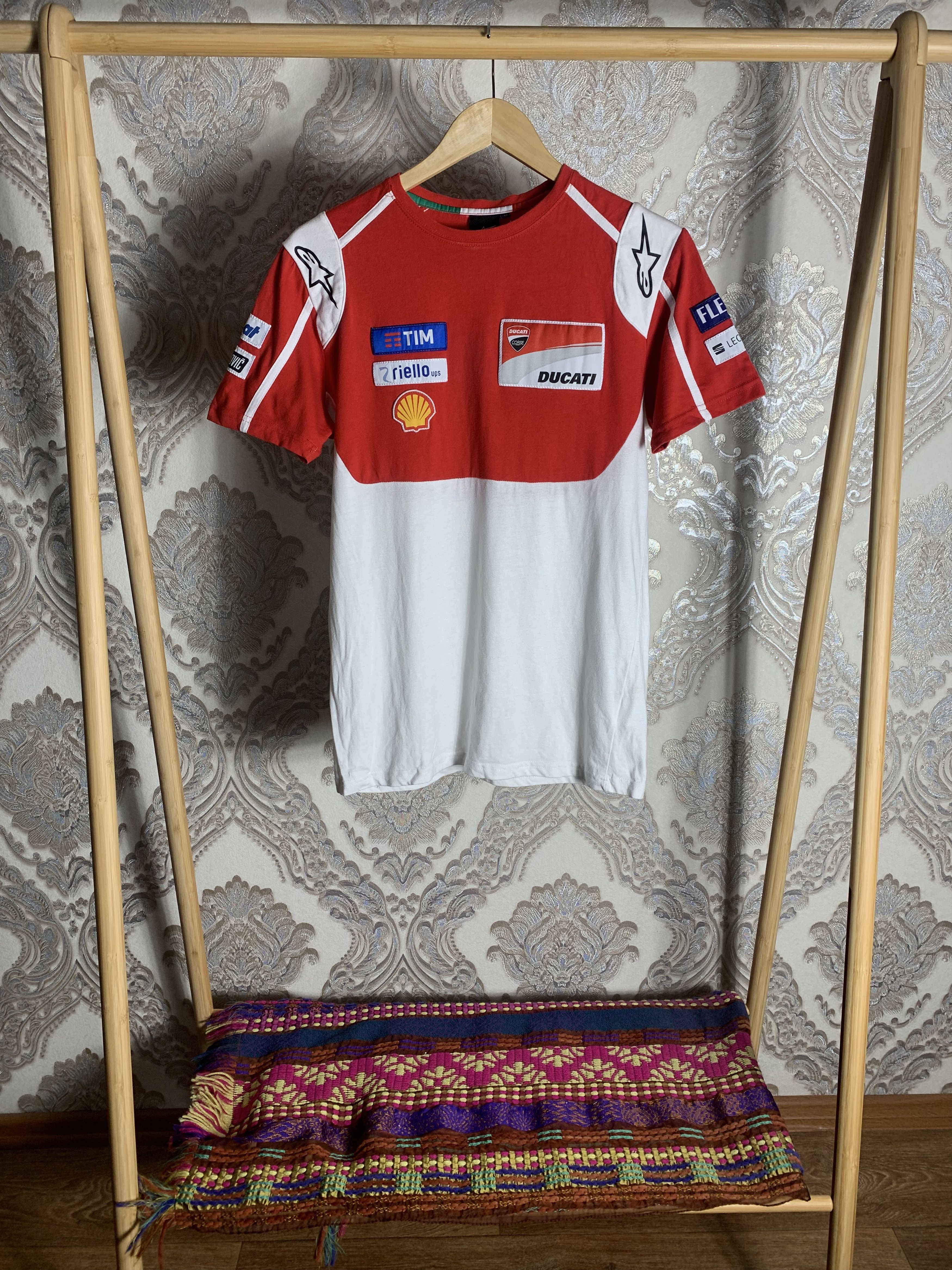 NASCAR VINTAGE ALPINESTARS DUCATI MOTORCYCLE RACING T-SHIRT Y2K 90s Size US M / EU 48-50 / 2 - 1 Thumbnail