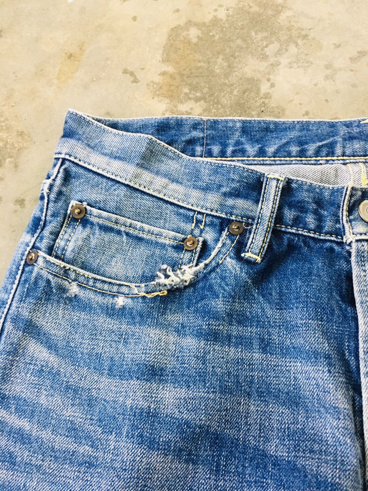 Japanese Brand W Craft Union Distressed Jeans (15) Size US 32 / EU 48 - 10 Thumbnail