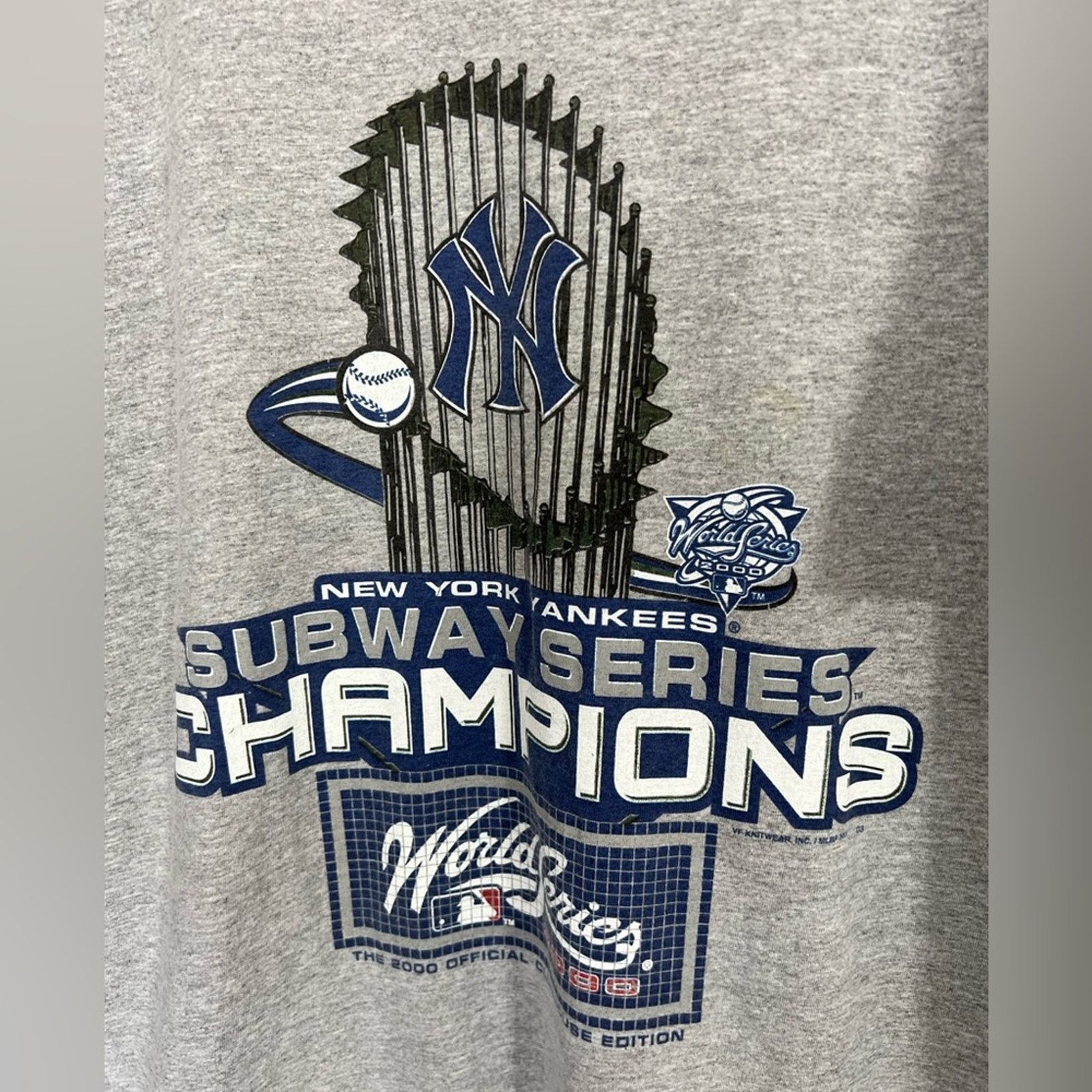 Lee VTG Lee Sport NY Yankees 2000 Subway Series Official T-shirt Size US XL / EU 56 / 4 - 3 Thumbnail