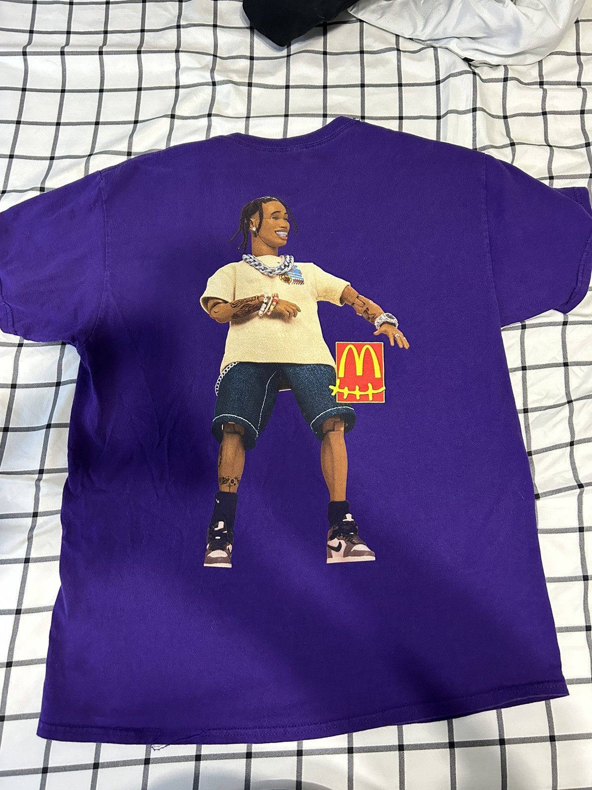 Travis Scott Travis Scott x McDonalds Action Figure Purple T-Shirt Size US M / EU 48-50 / 2 - 2 Thumbnail