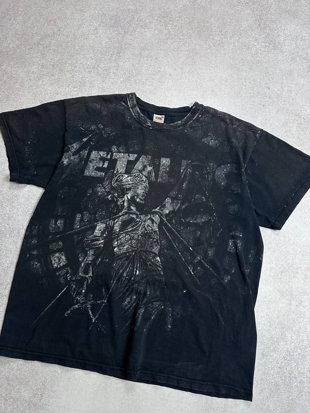 Band Tees Vintage All Over Metallica Justice T-shirt XL Size US L / EU 52-54 / 3 - 2 Thumbnail