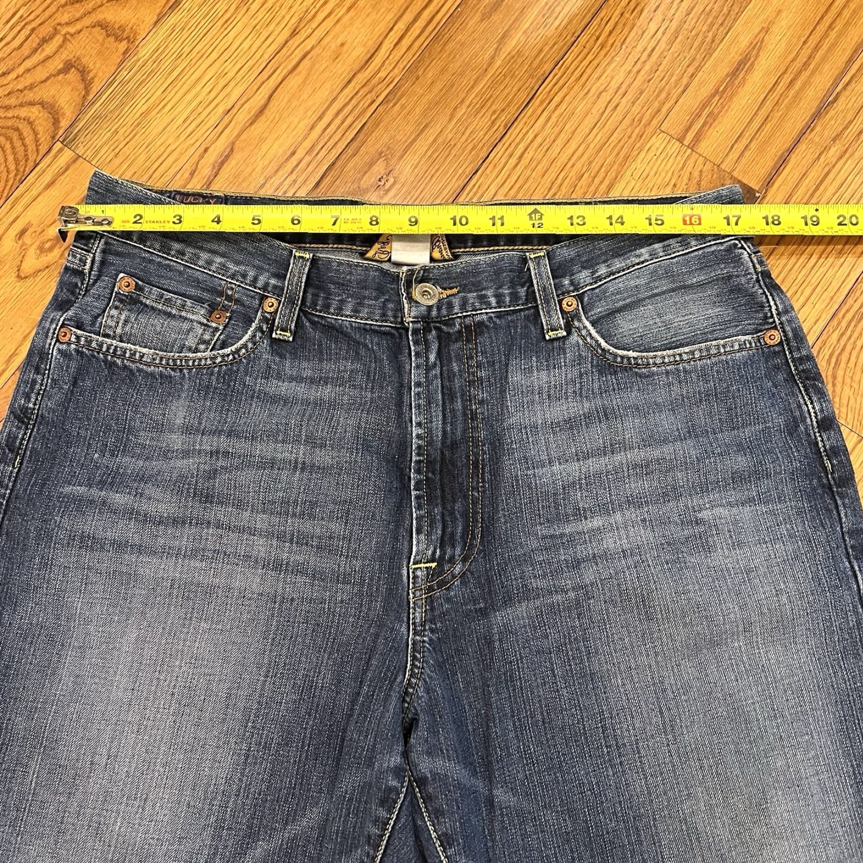 Lucky Brand Lucky Brand Men’s Jeans Size 36 X 30 Straight Fit Blue Denim Classic American Preppy Clothing Size US 36 / EU 52 - 7 Thumbnail