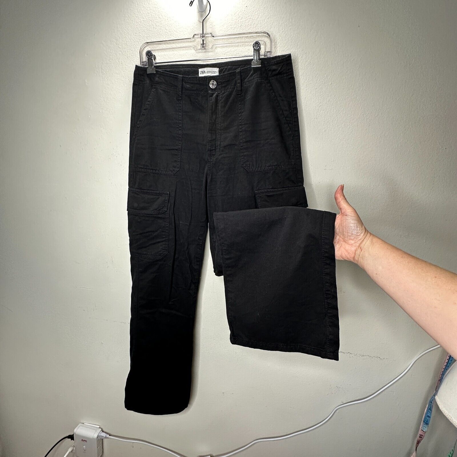 Zara Black Wide Leg Pocketed Utility Cargo Khaki Trouser Pants 8 Size 30" / US 8 / IT 44 - 3 Thumbnail