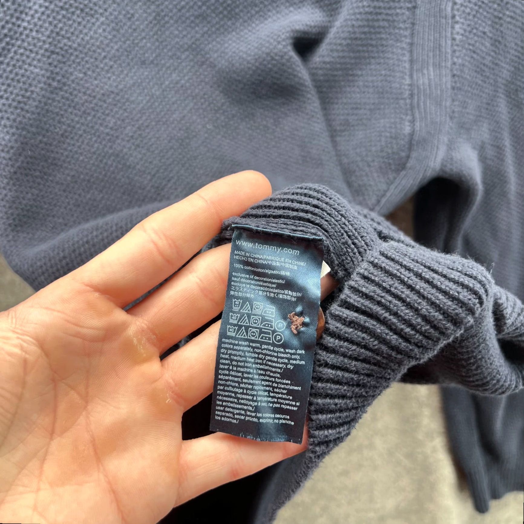 Tommy Hilfiger VINTAGE Tommy Hilfiger Sweater Men MEDIUM Blue Fleece Pullover Cowl Knit Taslg? Size US M / EU 48-50 / 2 - 4 Thumbnail
