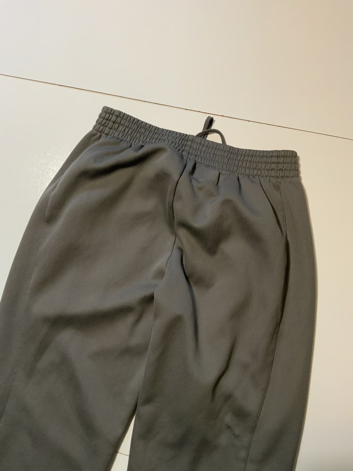 Adidas Adidas Climawarm UCLA Bruins Team Issue Track & Field Pants Size US 34 / EU 50 - 9 Thumbnail