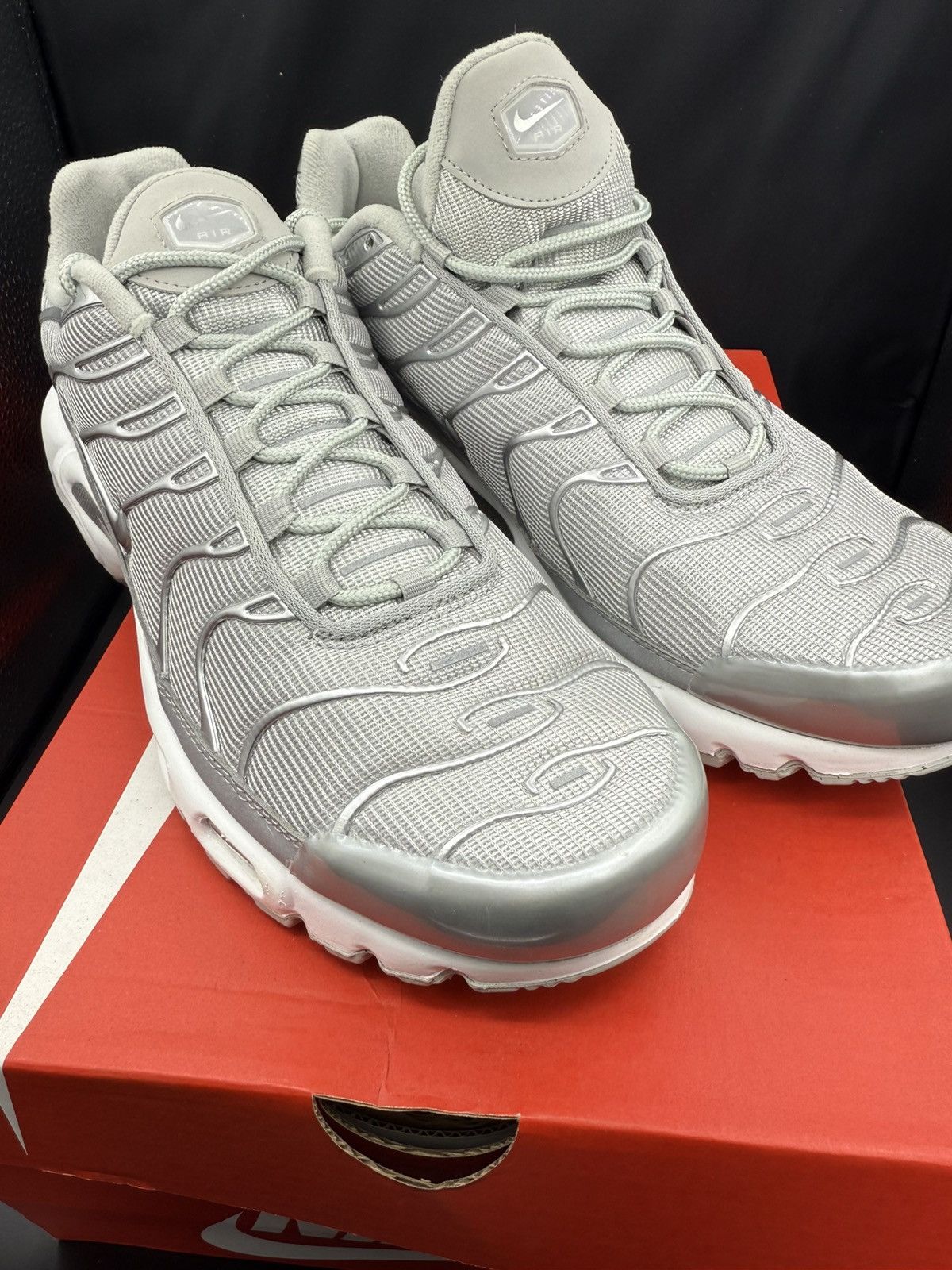 Nike Nike Tuned Air Silver Size US 10 / EU 43 - 3 Thumbnail