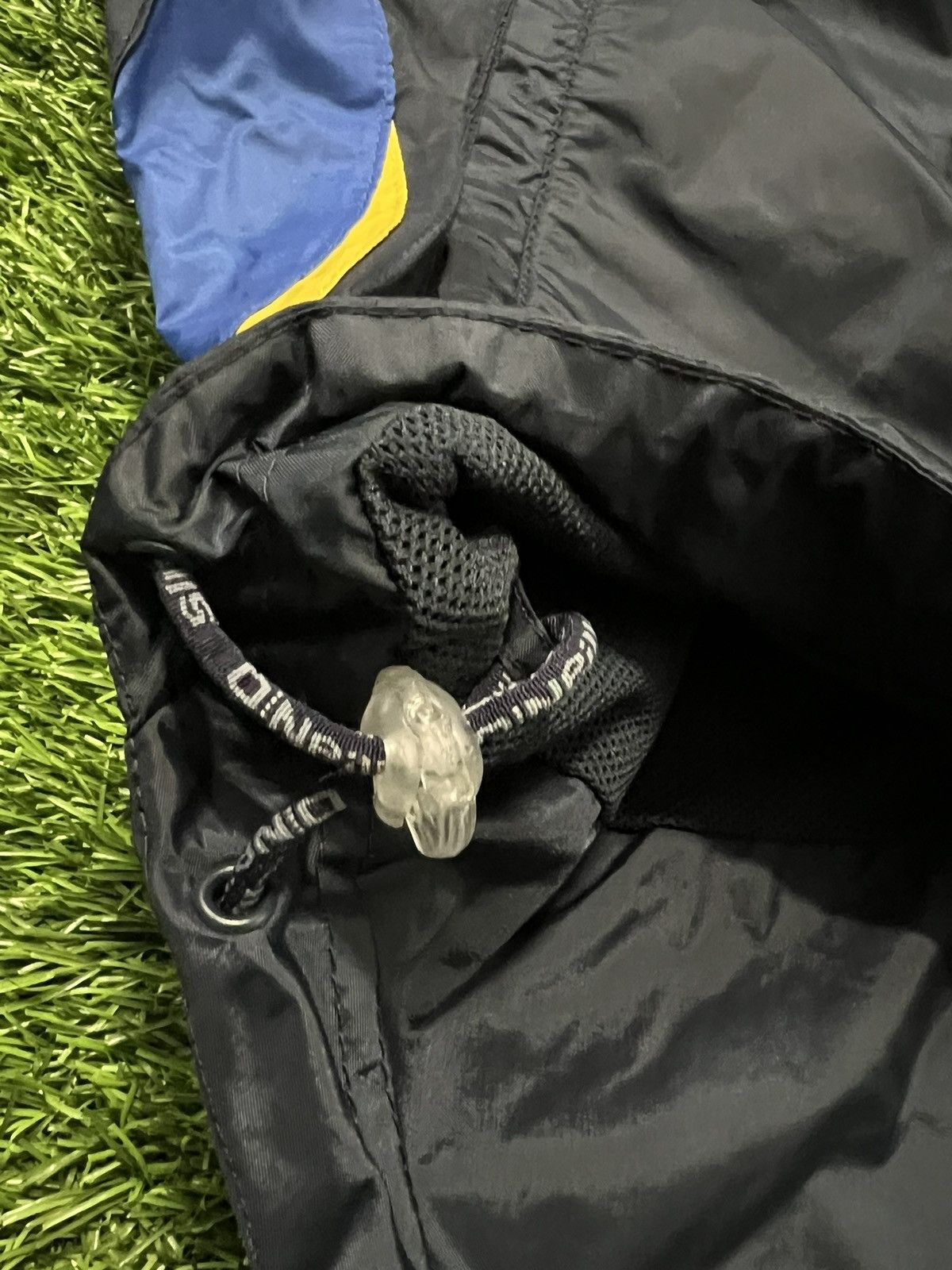 Vintage RARE AN CLAR ONEILLS FOOTBALL WINDBREAKER Size US M / EU 48-50 / 2 - 7 Thumbnail