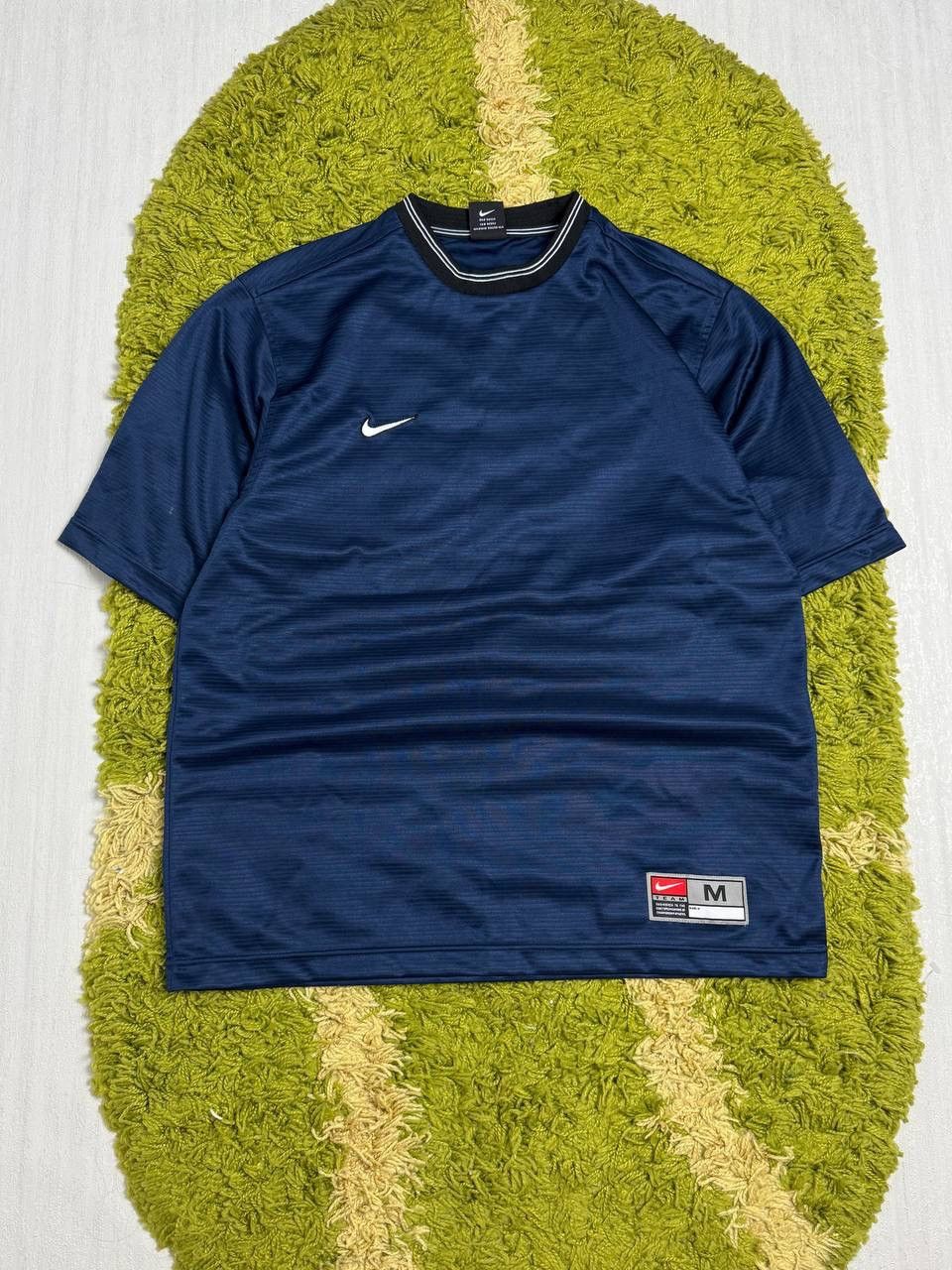 Nike Nike vintage T shirt 90s Size US M / EU 48-50 / 2 - 1 Thumbnail