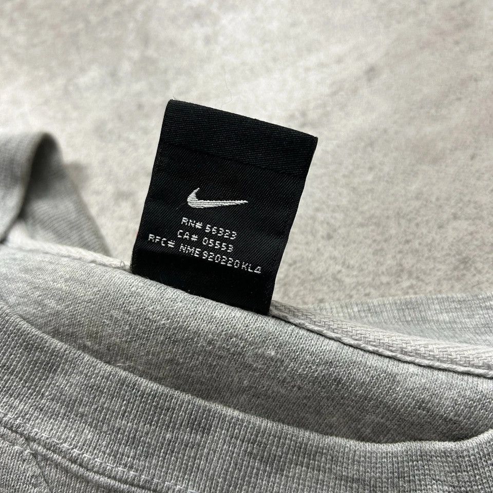 NCAA × Nike × Vintage UNIVERSITY OF OREGON DUCKS NIKE SWOOSH SWEATSHIRT SIZE L Size US L / EU 52-54 / 3 - 5 Thumbnail