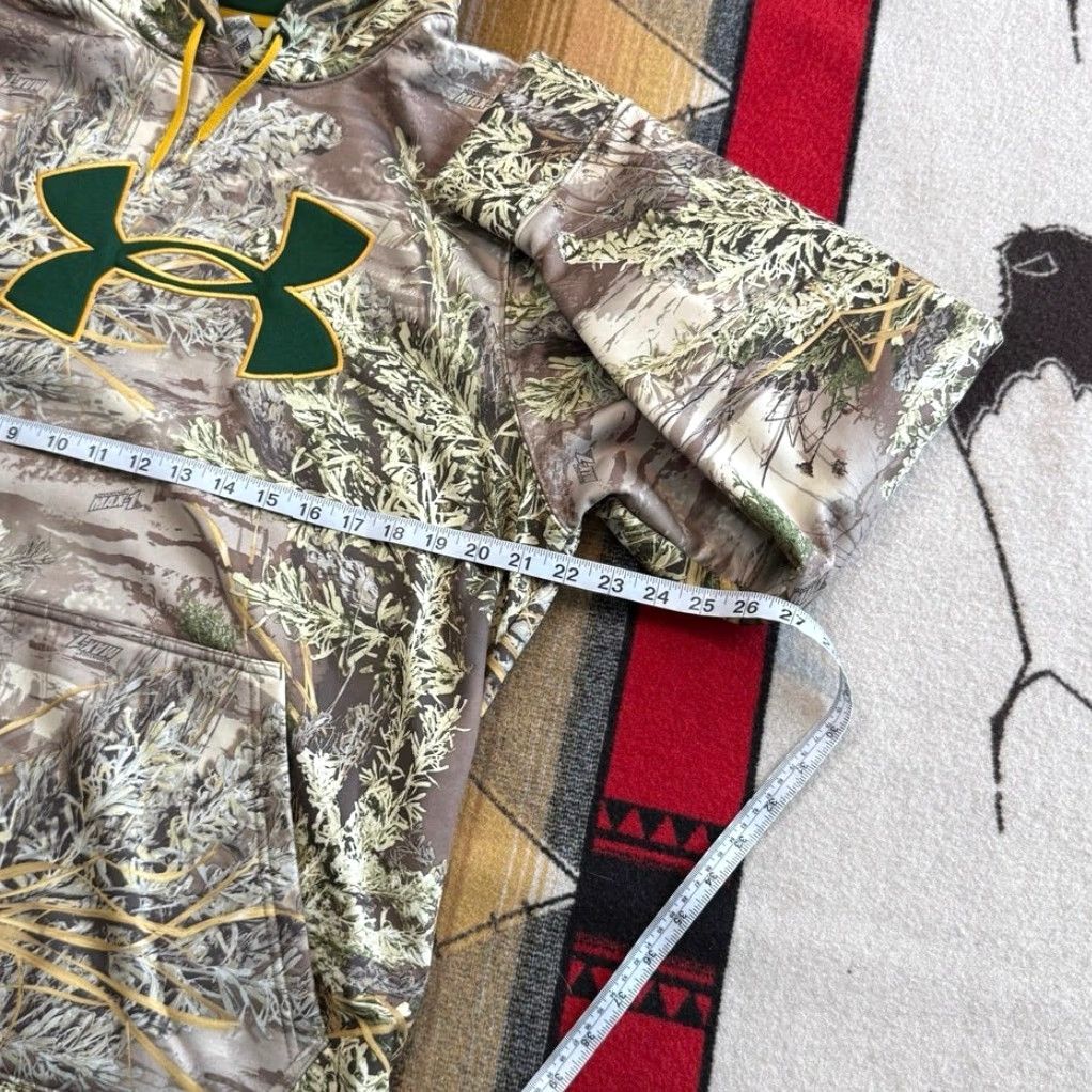 Under Armour VINTAGE Under Armour Mens Hoodie Camouflage Camouflage Pattern Pullover Drawstring Regular M Brown Short Sleeves? Size US M / EU 48-50 / 2 - 6 Thumbnail