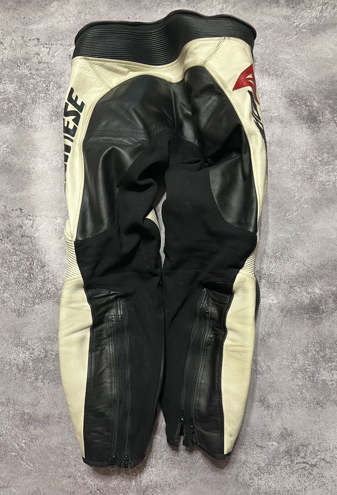 Dainese Dainese Stripe EVO Black/White 2-piece suit Size US M / EU 48-50 / 2 - 16 Thumbnail