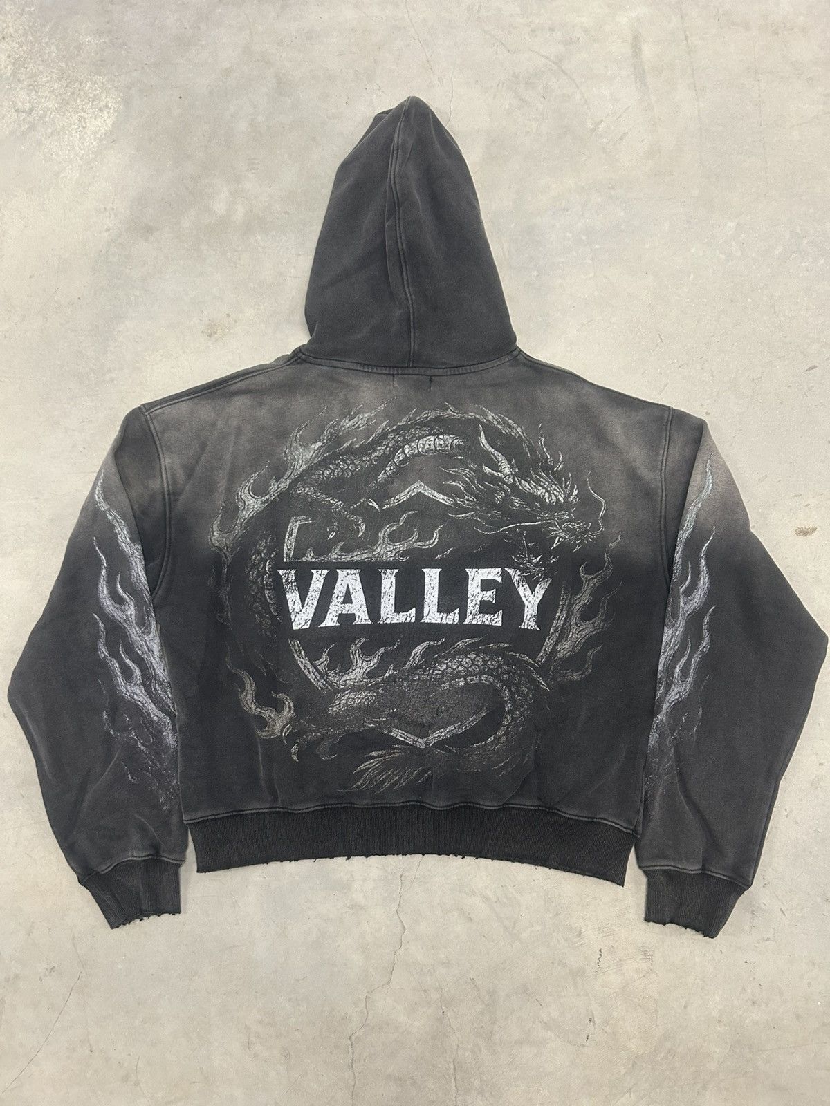 Vale Vale Forever Valley Dreams Black Serpent Pullover Hoodie New Size US M / EU 48-50 / 2 - 2 Thumbnail