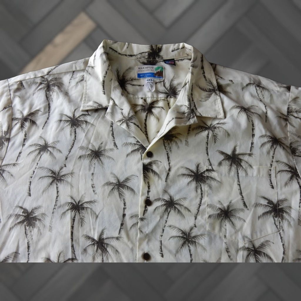 Vintage VINTAGE Makapuu Men's Hawaiian Shirt Short Sleeve 4XLT Floral Beige Big & Tall Size US XXL / EU 58 / 5 - 1 Thumbnail