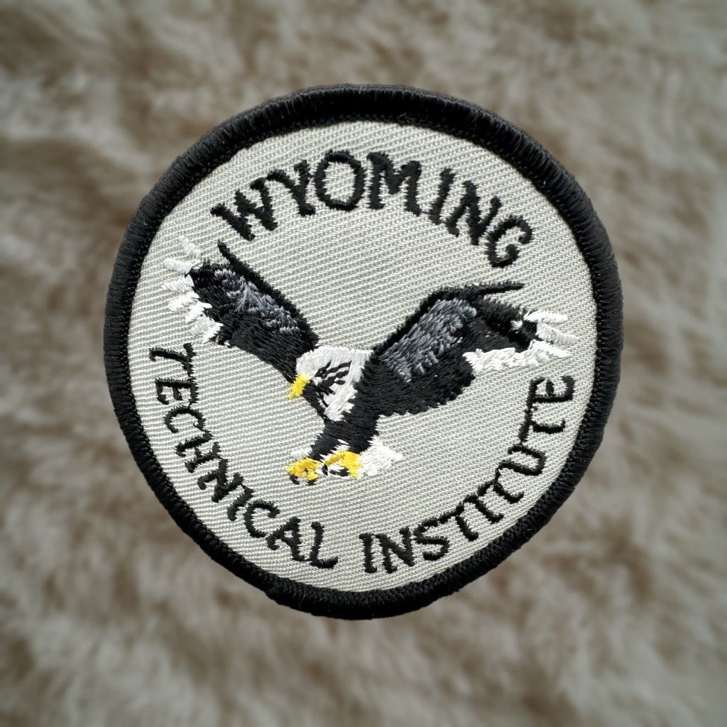 Vintage VINTAGE 3 STRIPE TRUCKER HAT TRUCK WYOMING Technical Institute Cap Eagle YoungAn Men One Size Gray USA Trucker Hat Mens Vintage Hats Size ONE SIZE - 1 Thumbnail